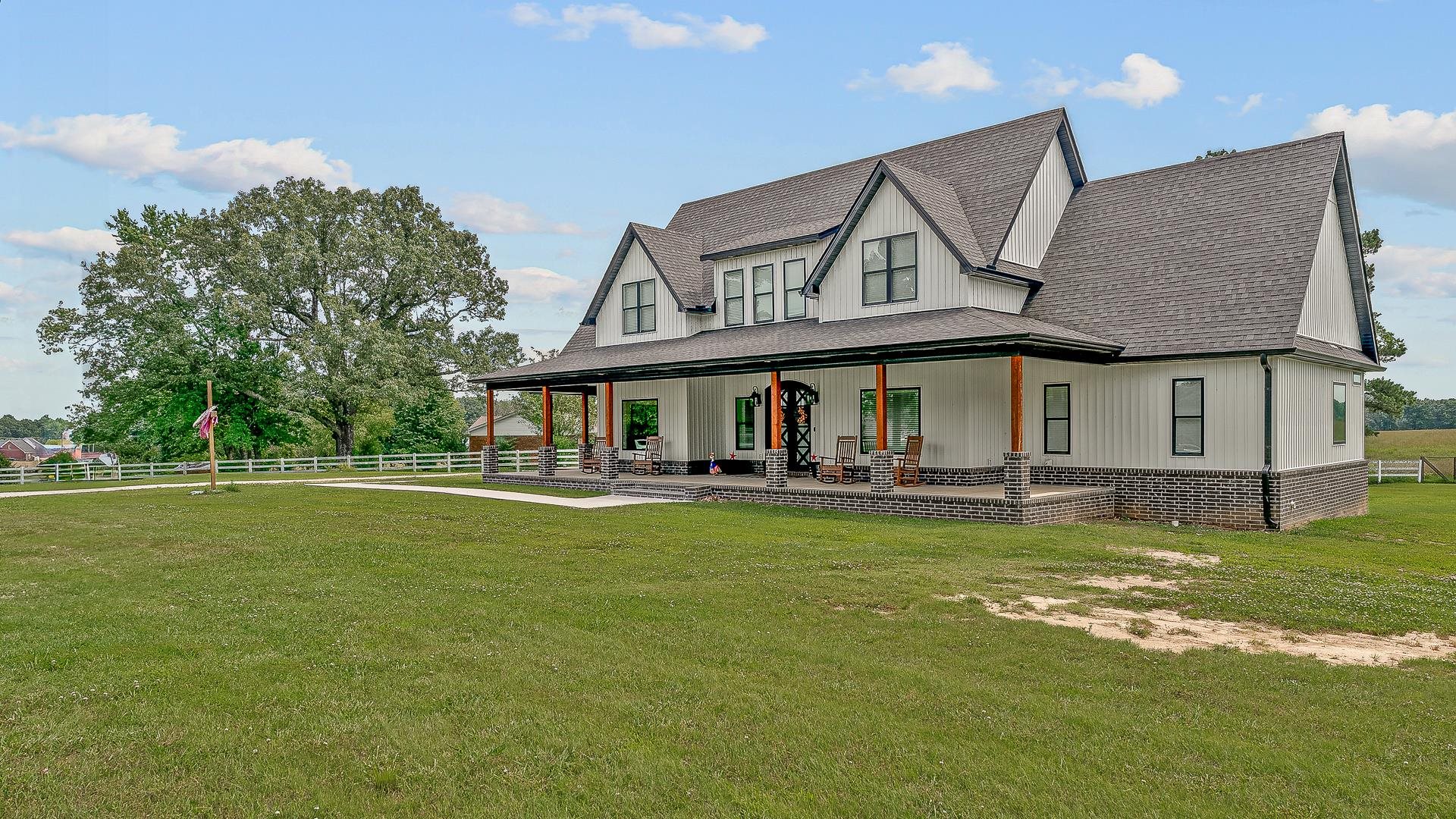 1309 CR 741 RD  Brookland, AR