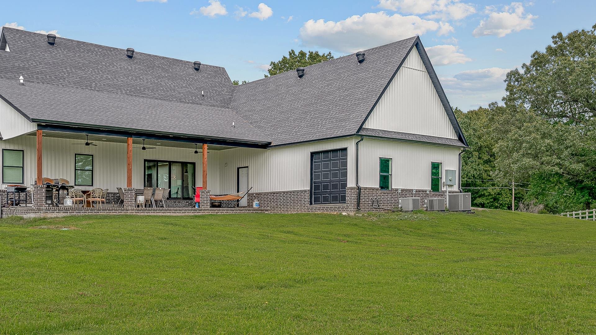 1309 CR 741 RD  Brookland, AR