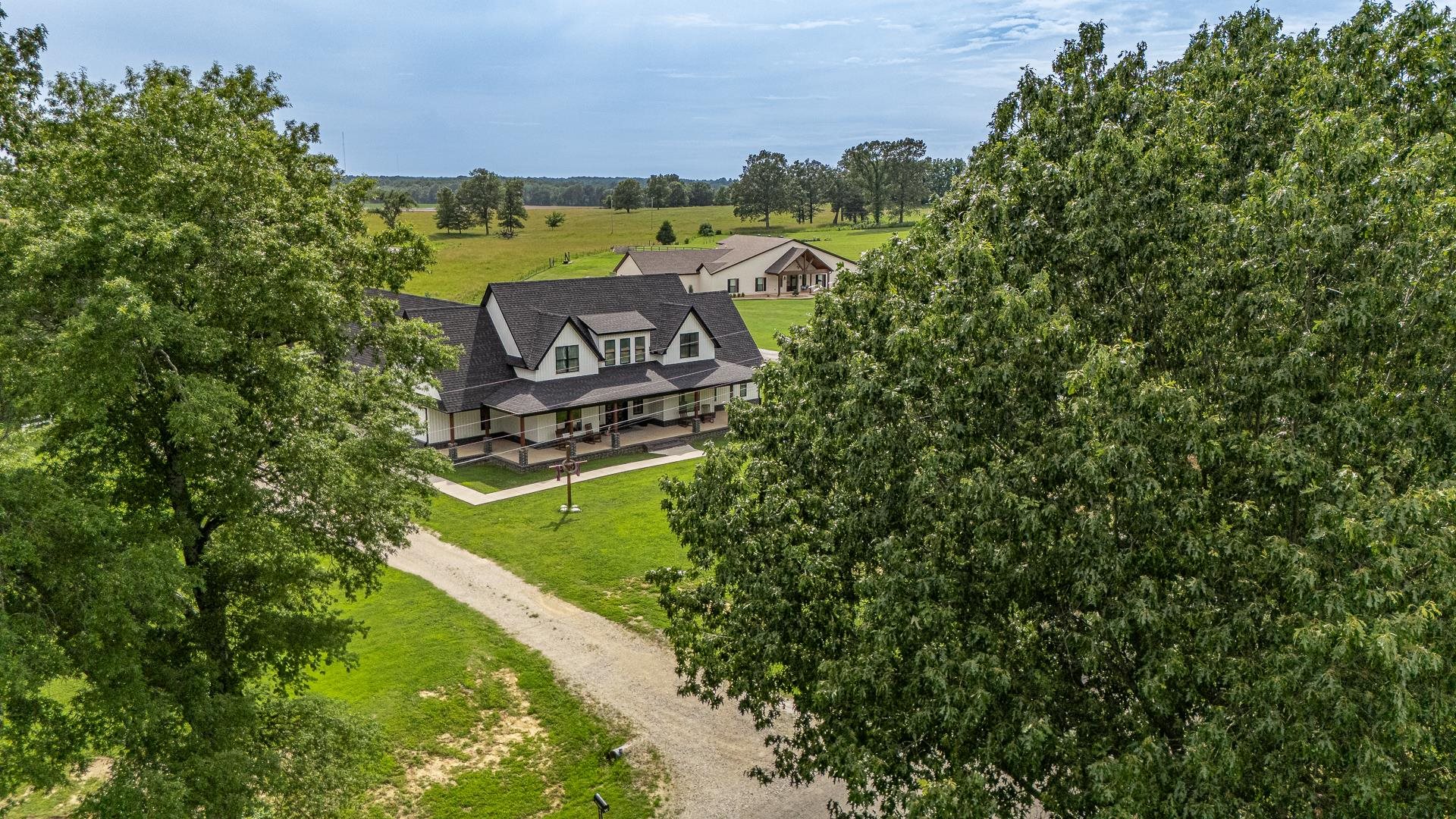1309 CR 741 RD  Brookland, AR