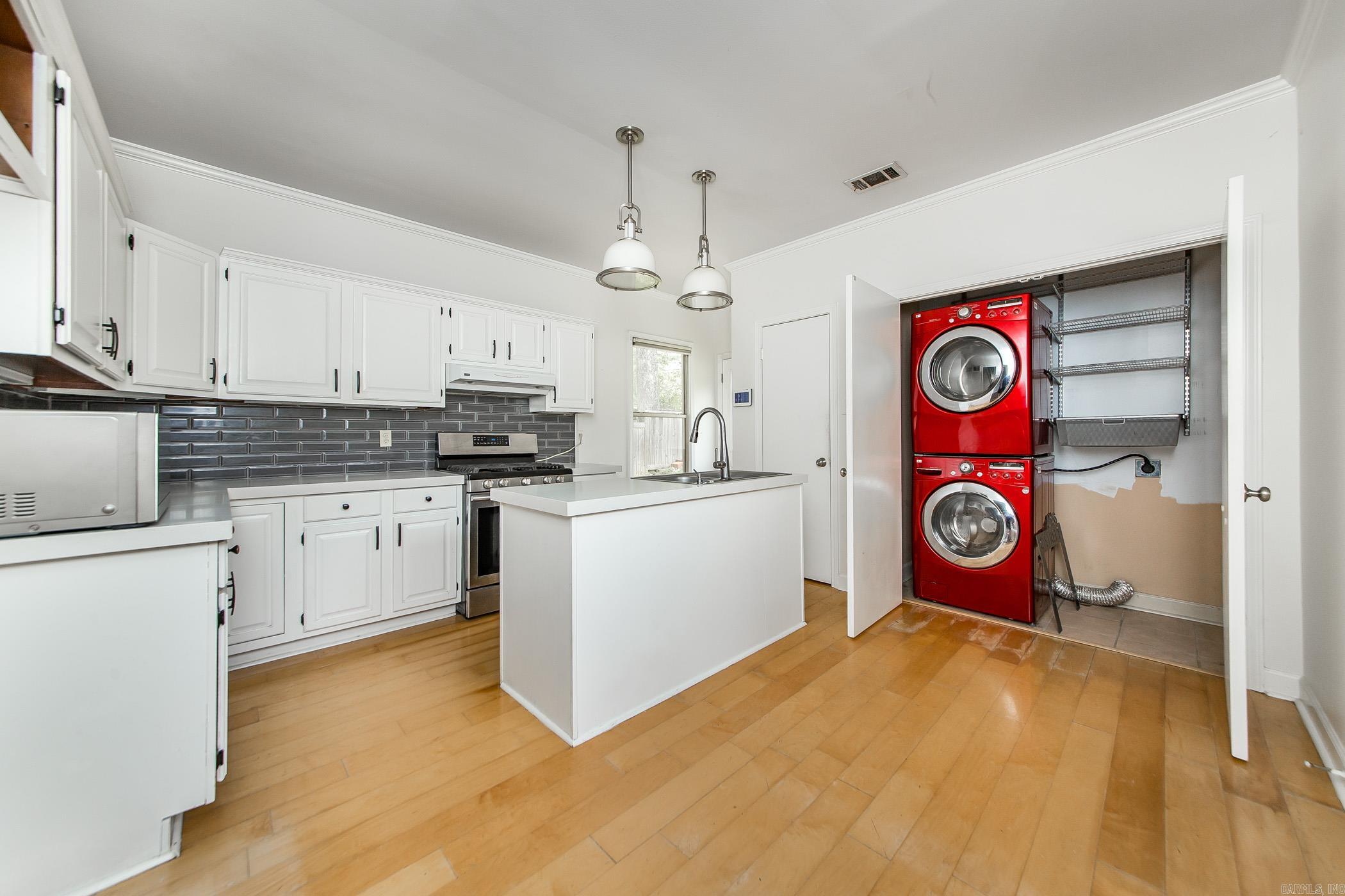 4106 C  Little Rock, AR