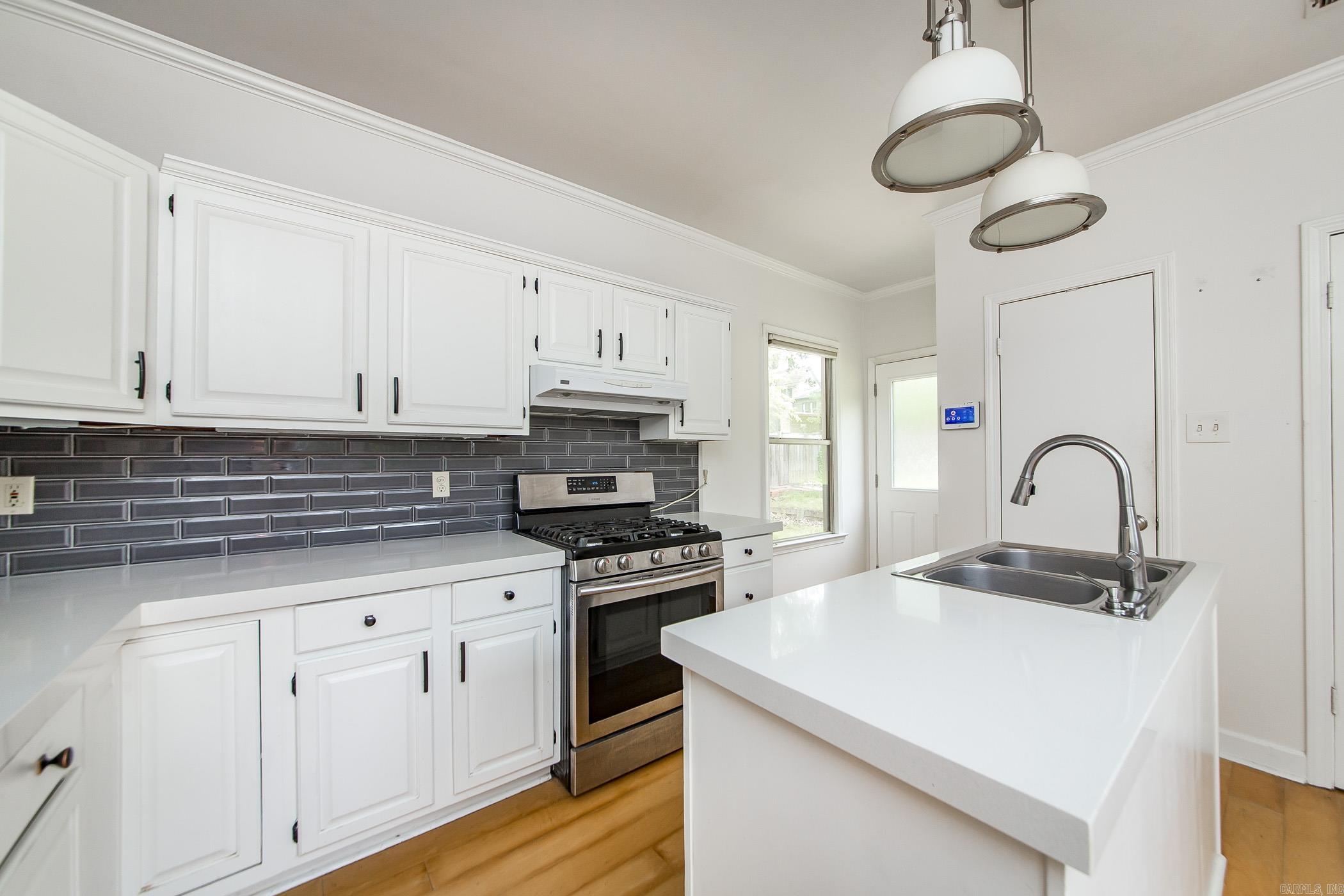 4106 C  Little Rock, AR
