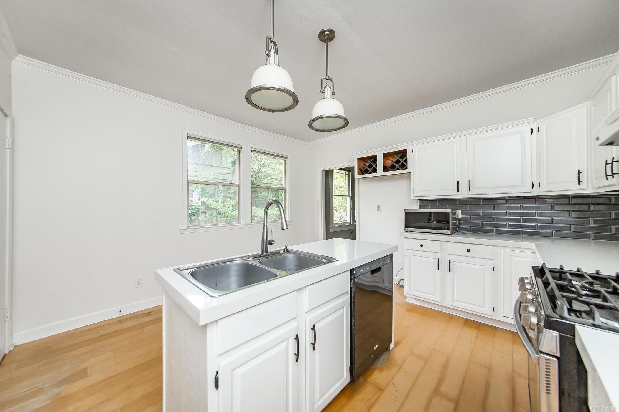 4106 C  Little Rock, AR