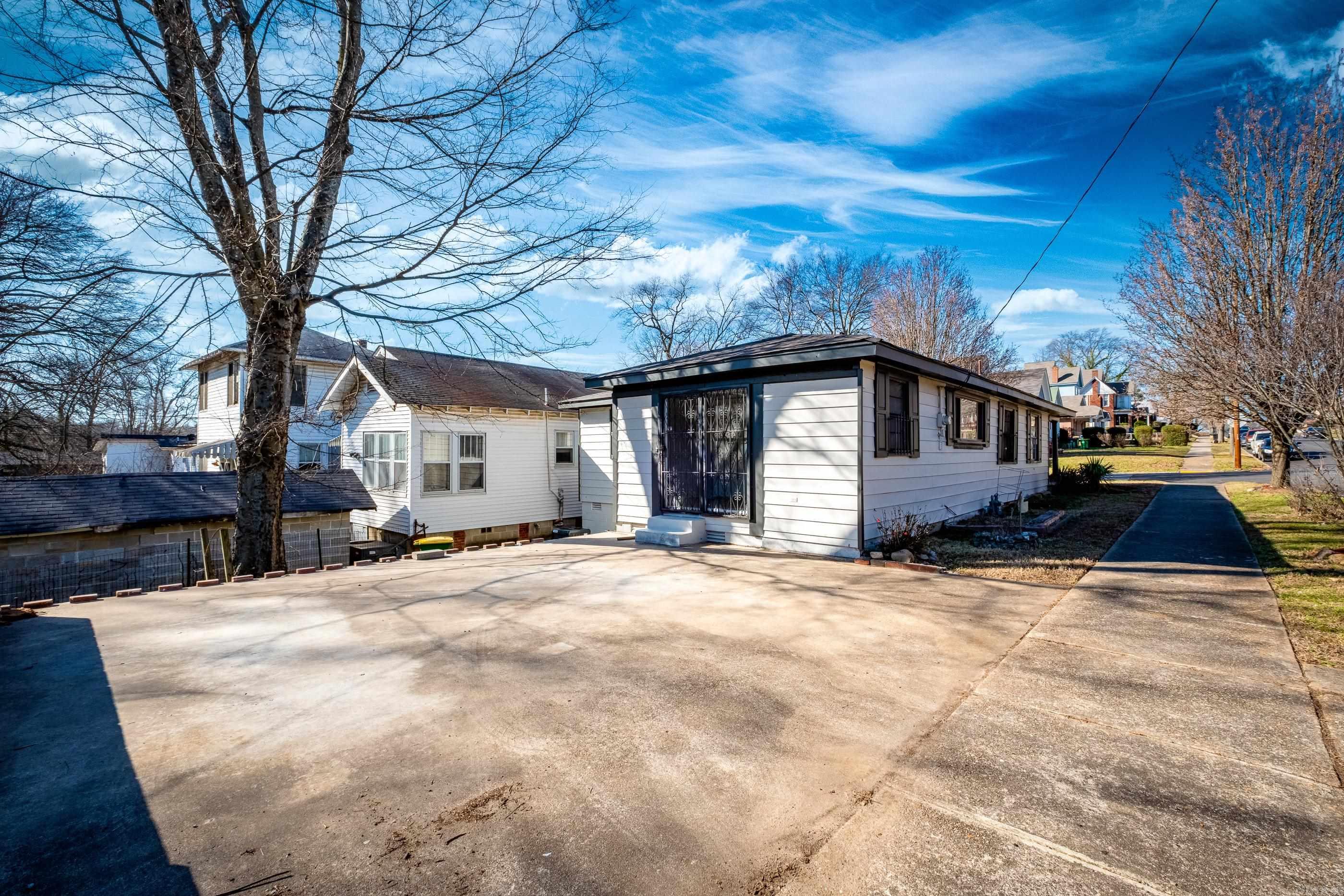 1101 W Charles Bussey  Little Rock, AR