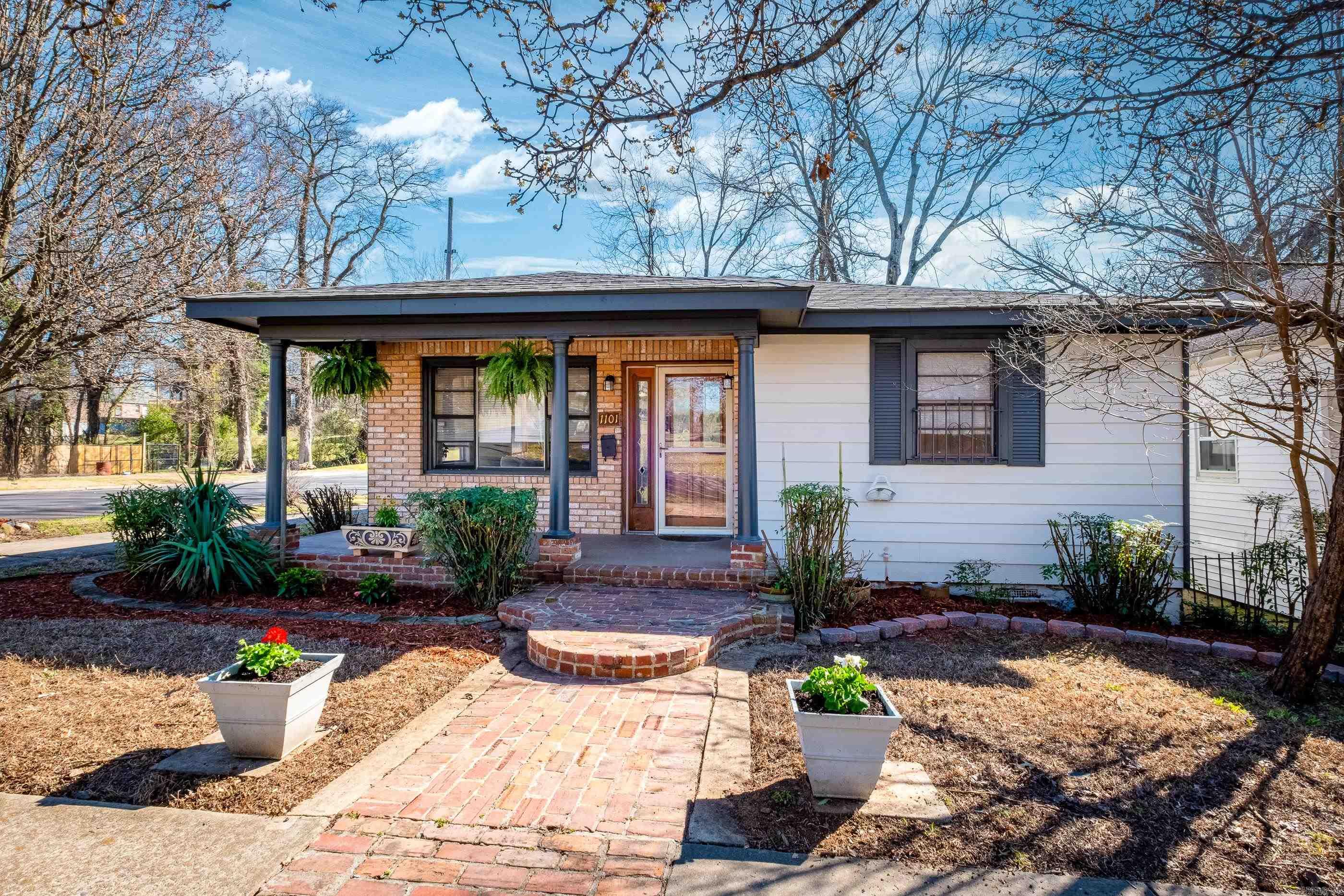 1101 W Charles Bussey  Little Rock, AR