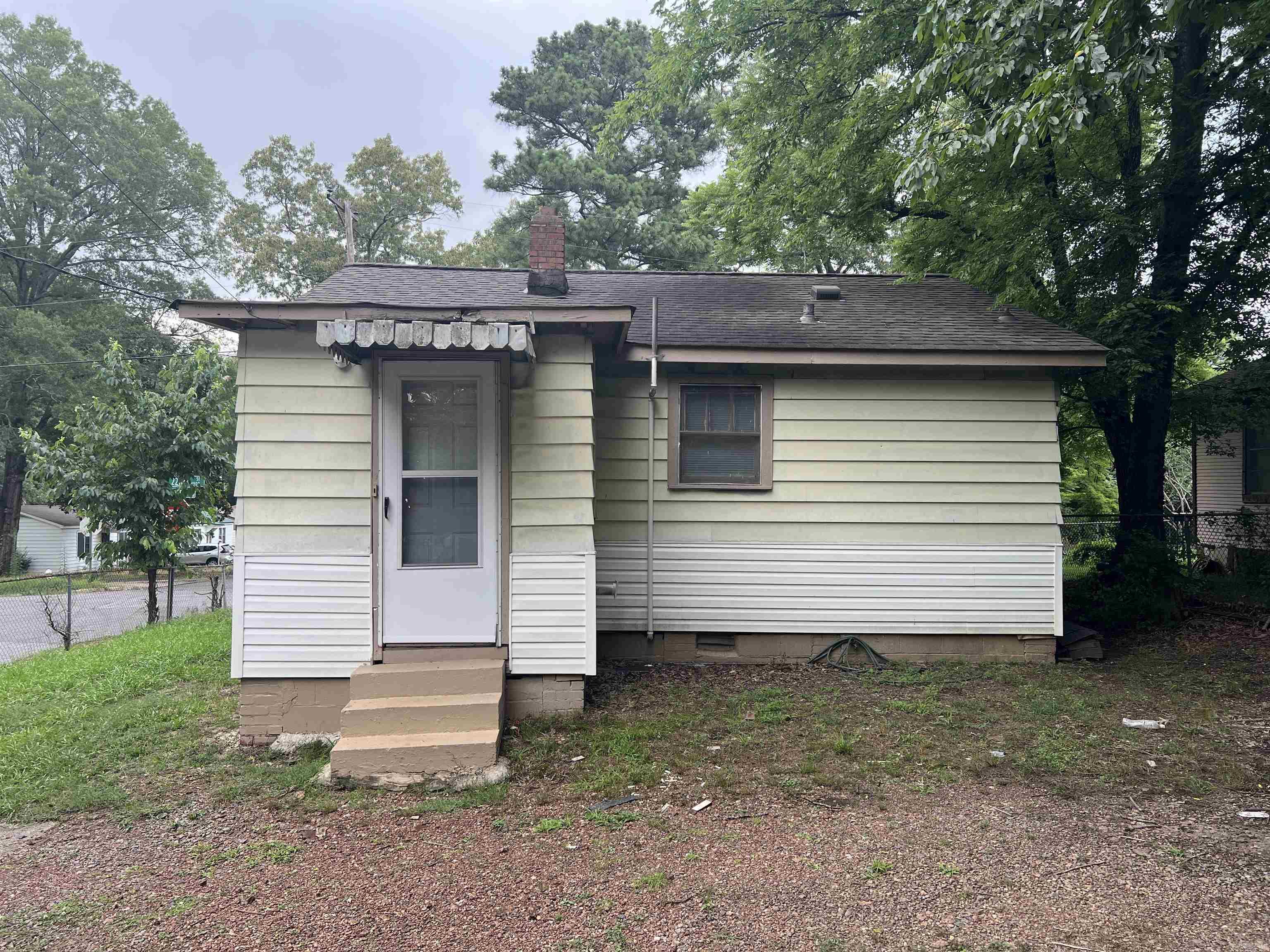 4823 W 22nd  Little Rock, AR