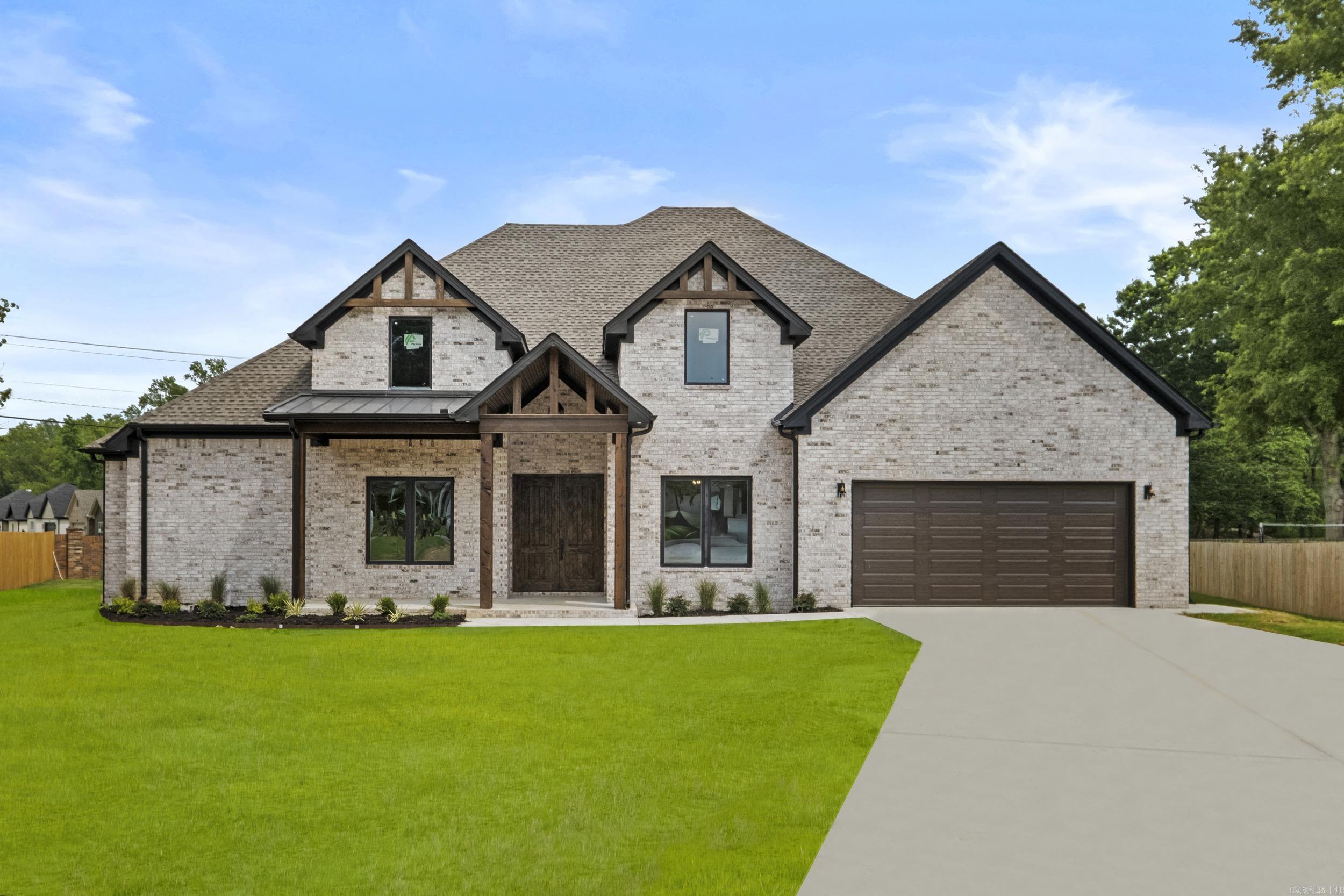 1500 Haley  Conway, AR
