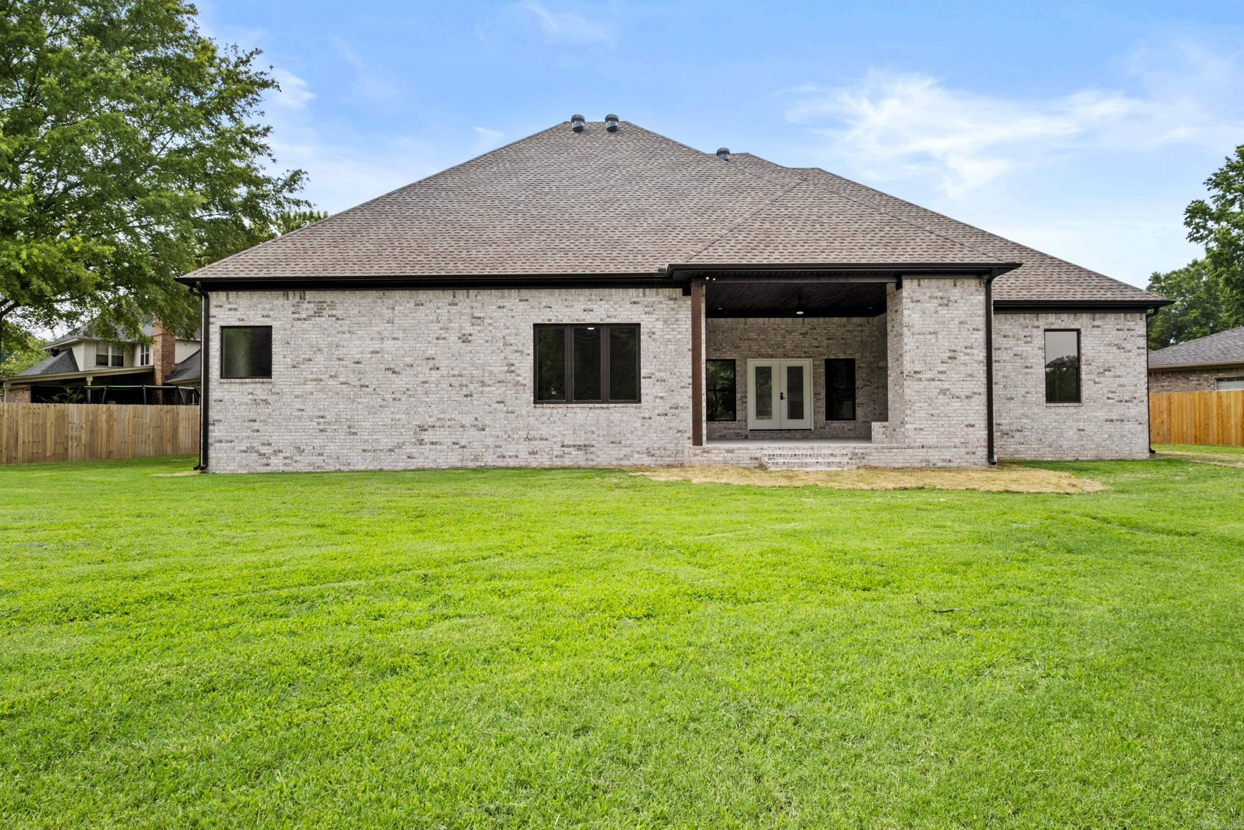 1500 Haley  Conway, AR