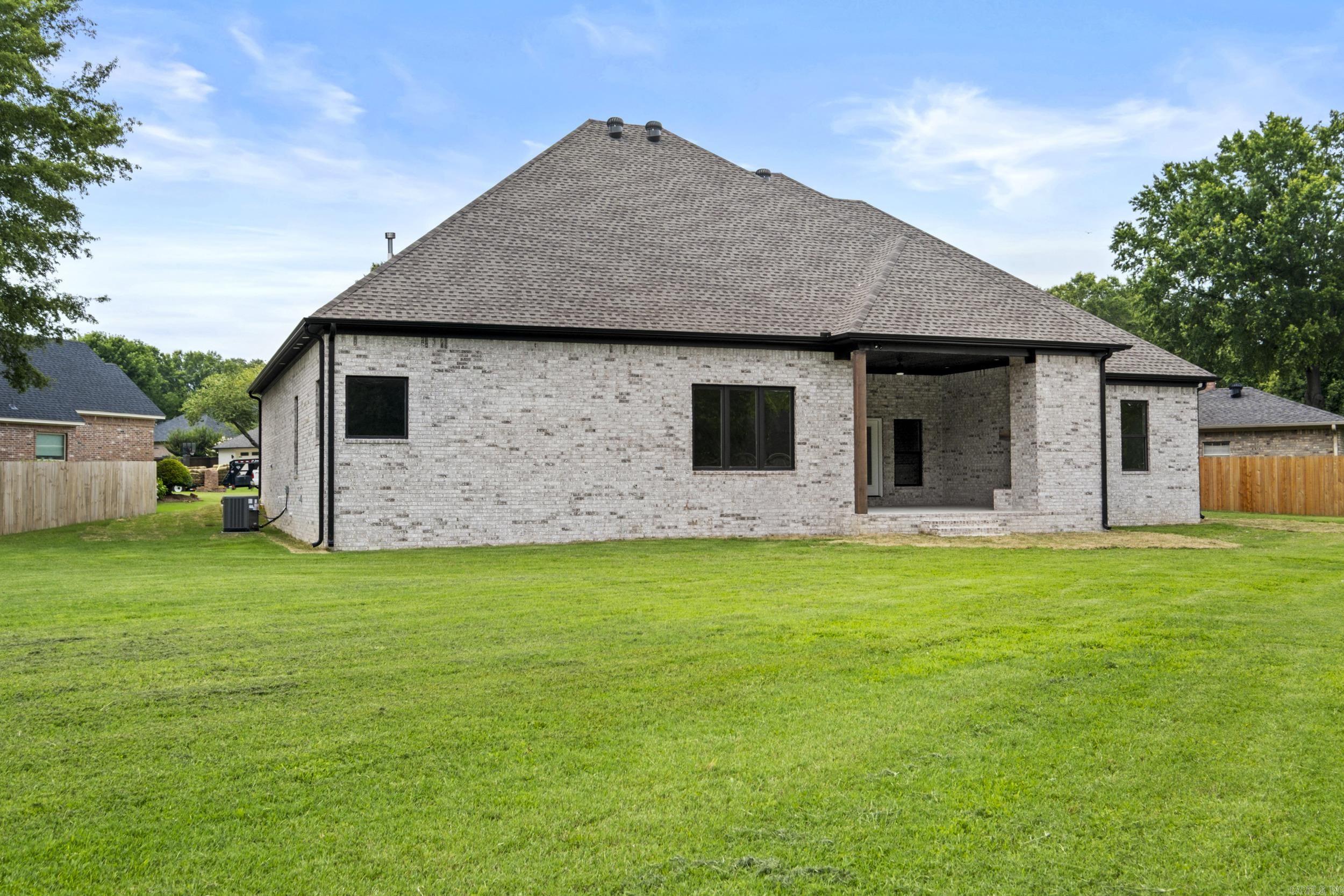 1500 Haley  Conway, AR