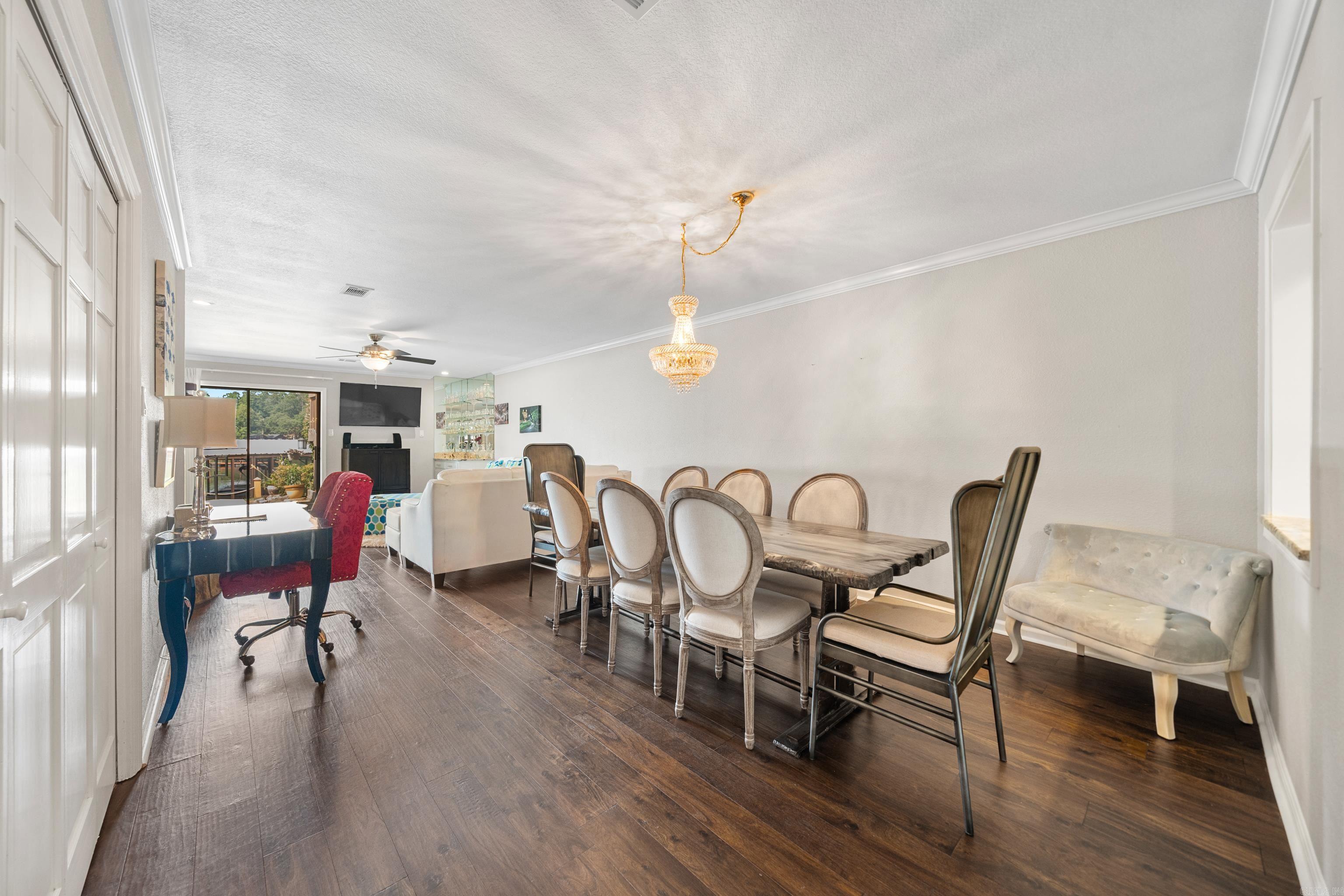 1412 AIRPORT RD  Hot Springs, AR