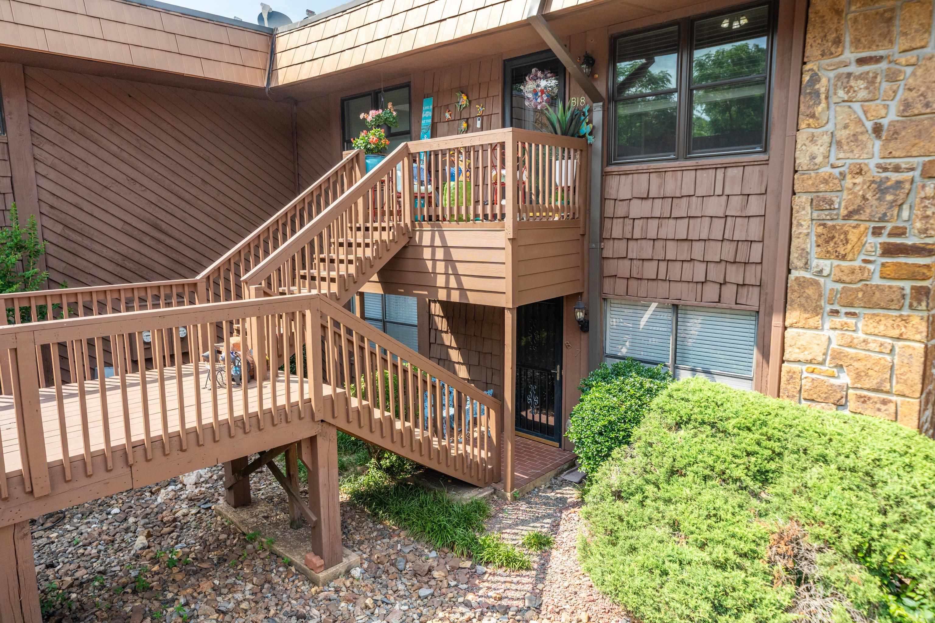 1412 AIRPORT RD  Hot Springs, AR