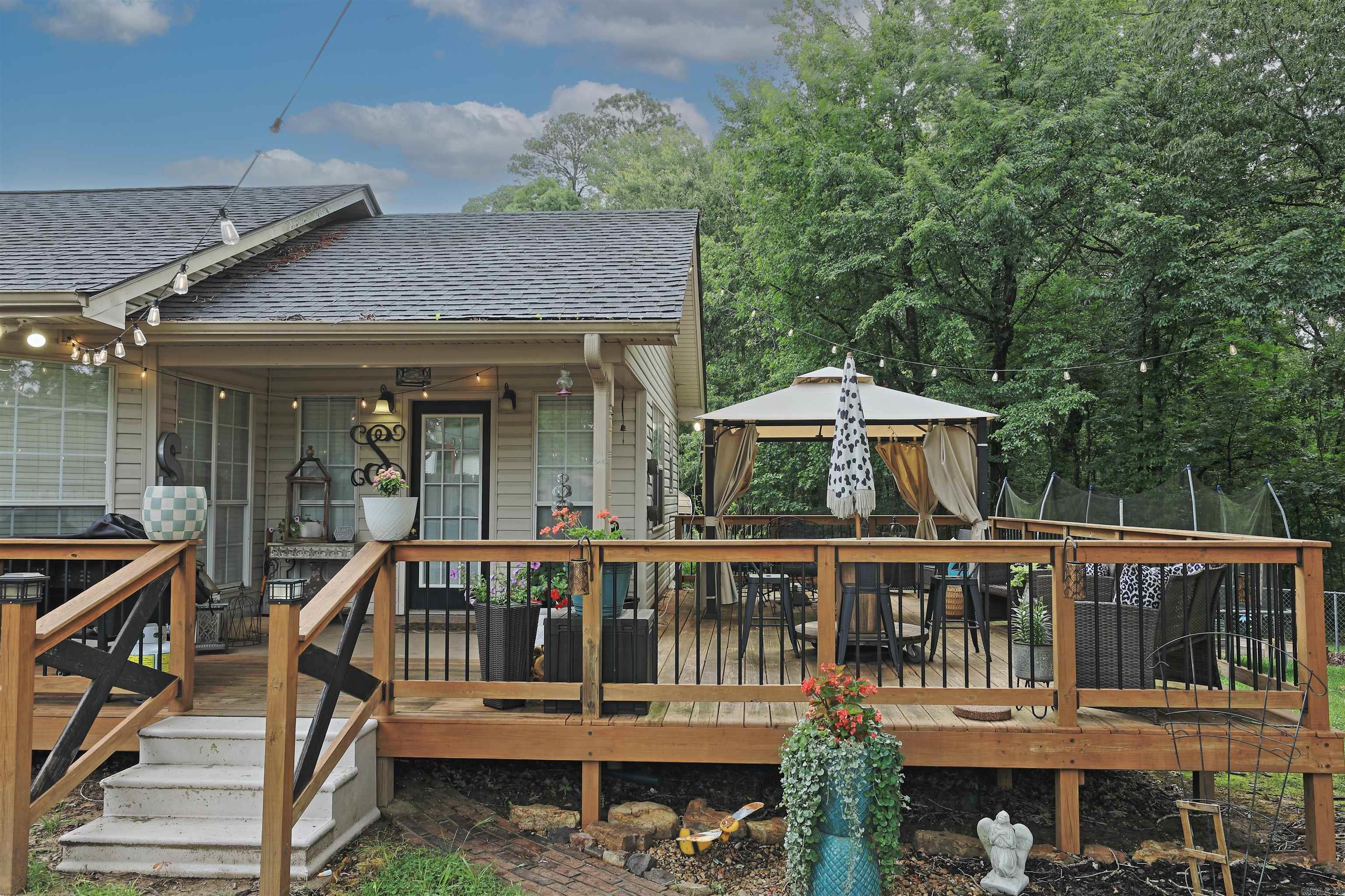 329 Regal Oaks  White Hall, AR