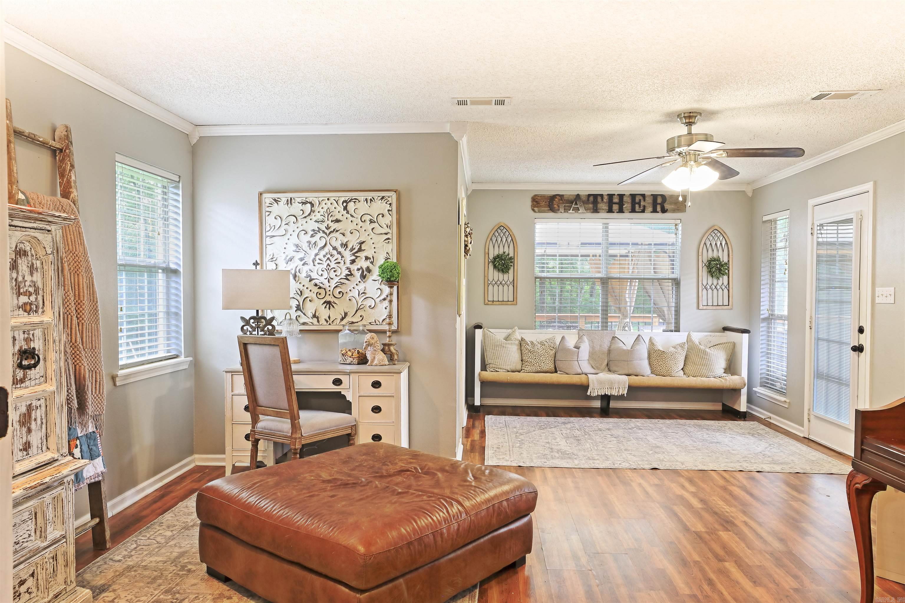 329 Regal Oaks  White Hall, AR