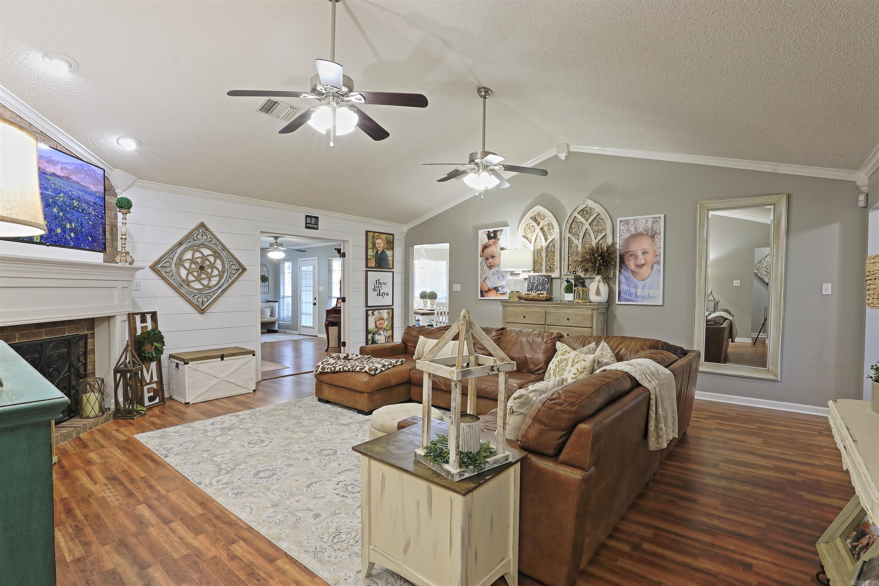 329 Regal Oaks  White Hall, AR