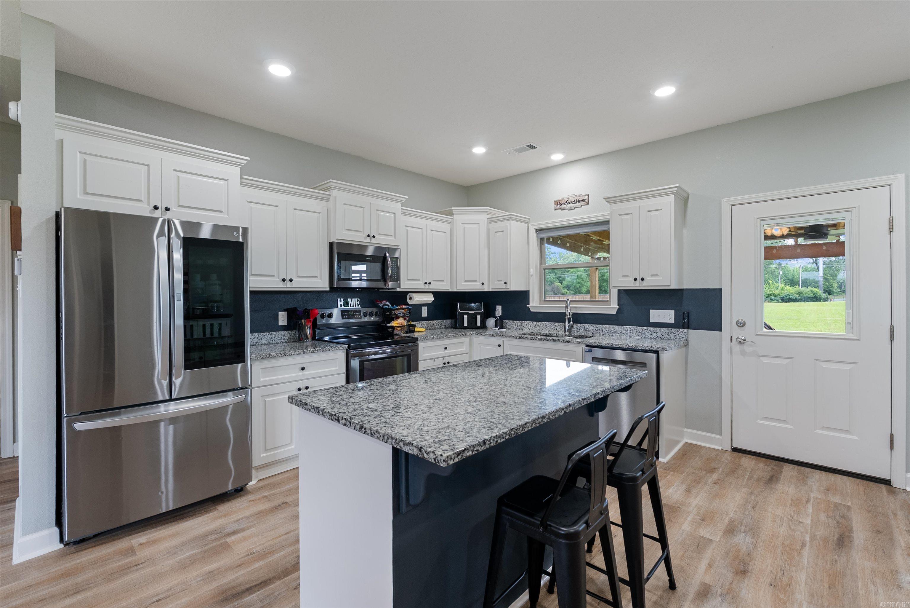 7 Edward  Greenbrier, AR