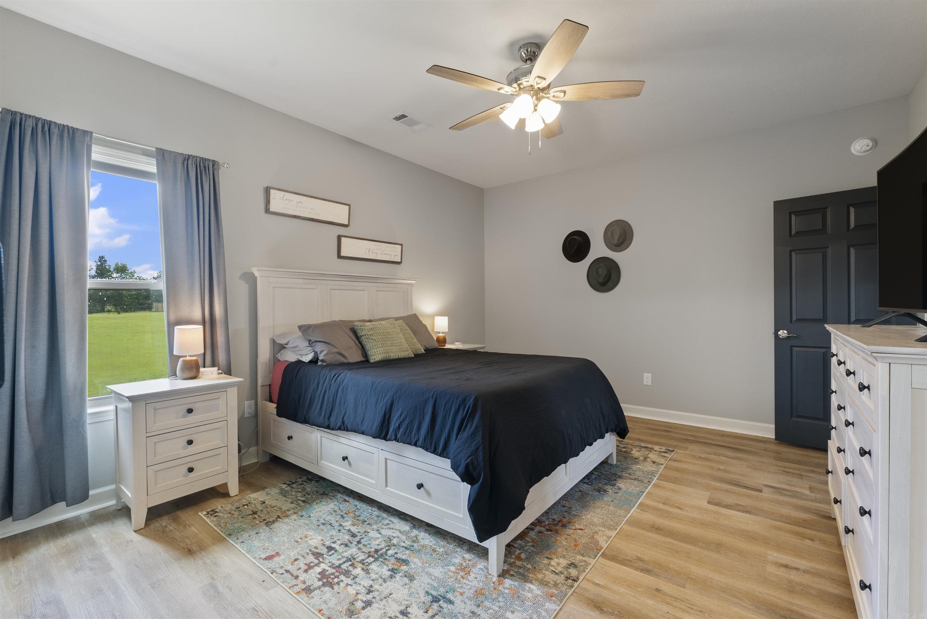 7 Edward  Greenbrier, AR