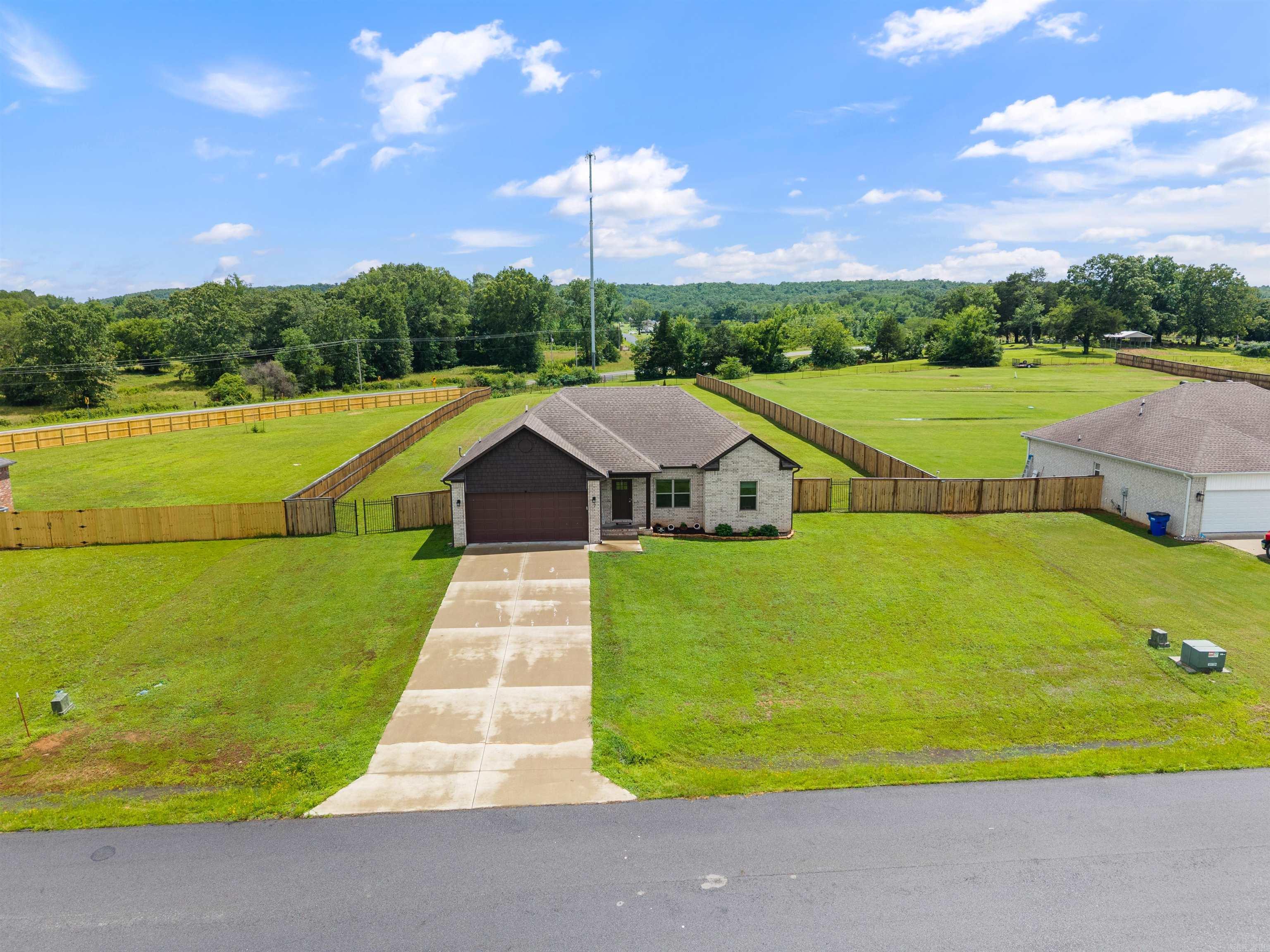 7 Edward  Greenbrier, AR