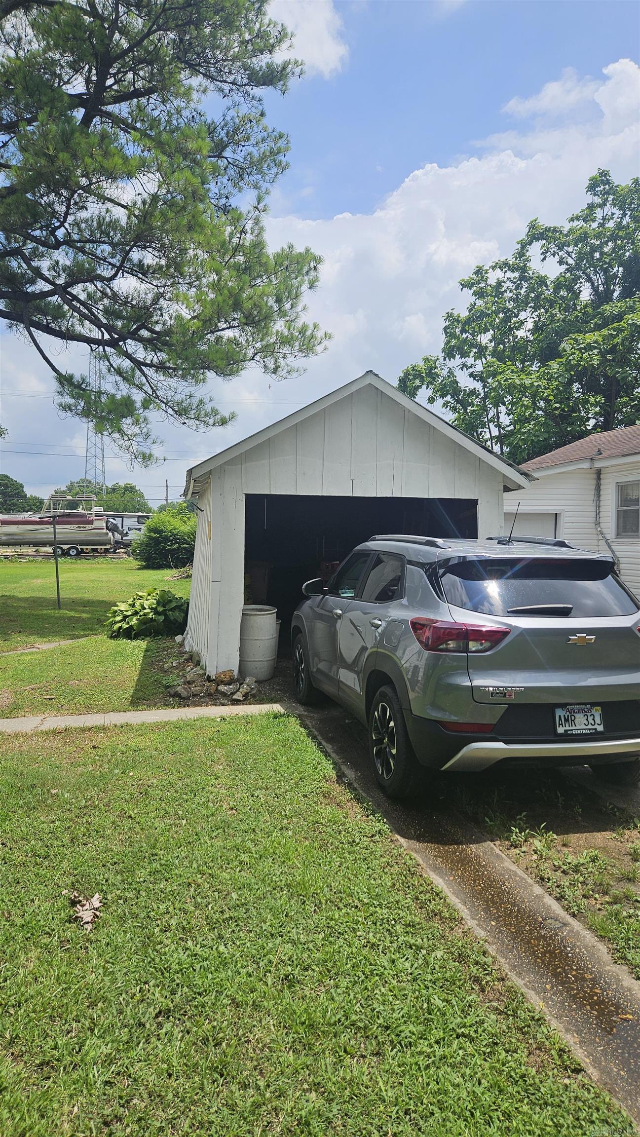 121 W 5th  Rector, AR