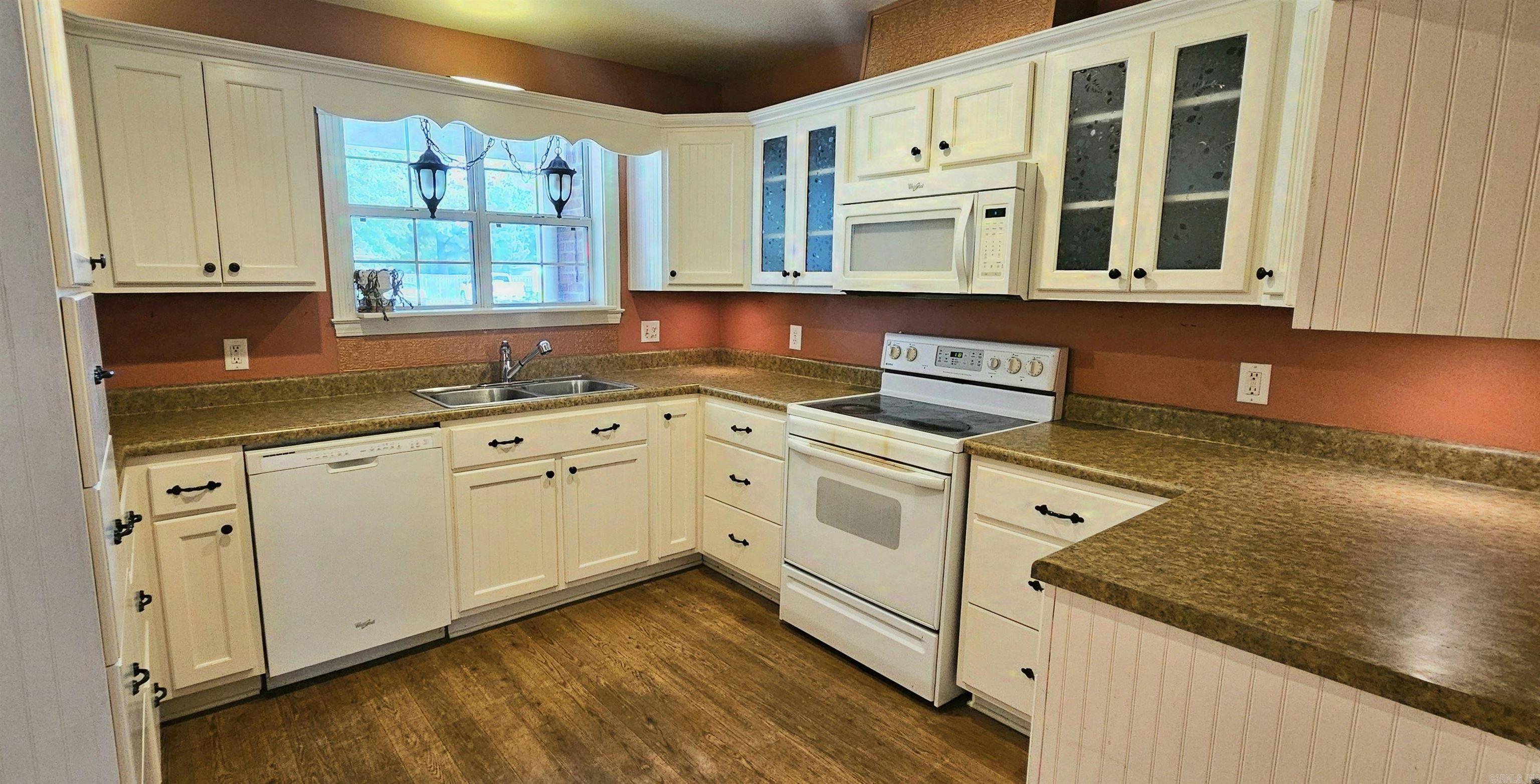 406 Eastwood Cir  Walnut Ridge, AR