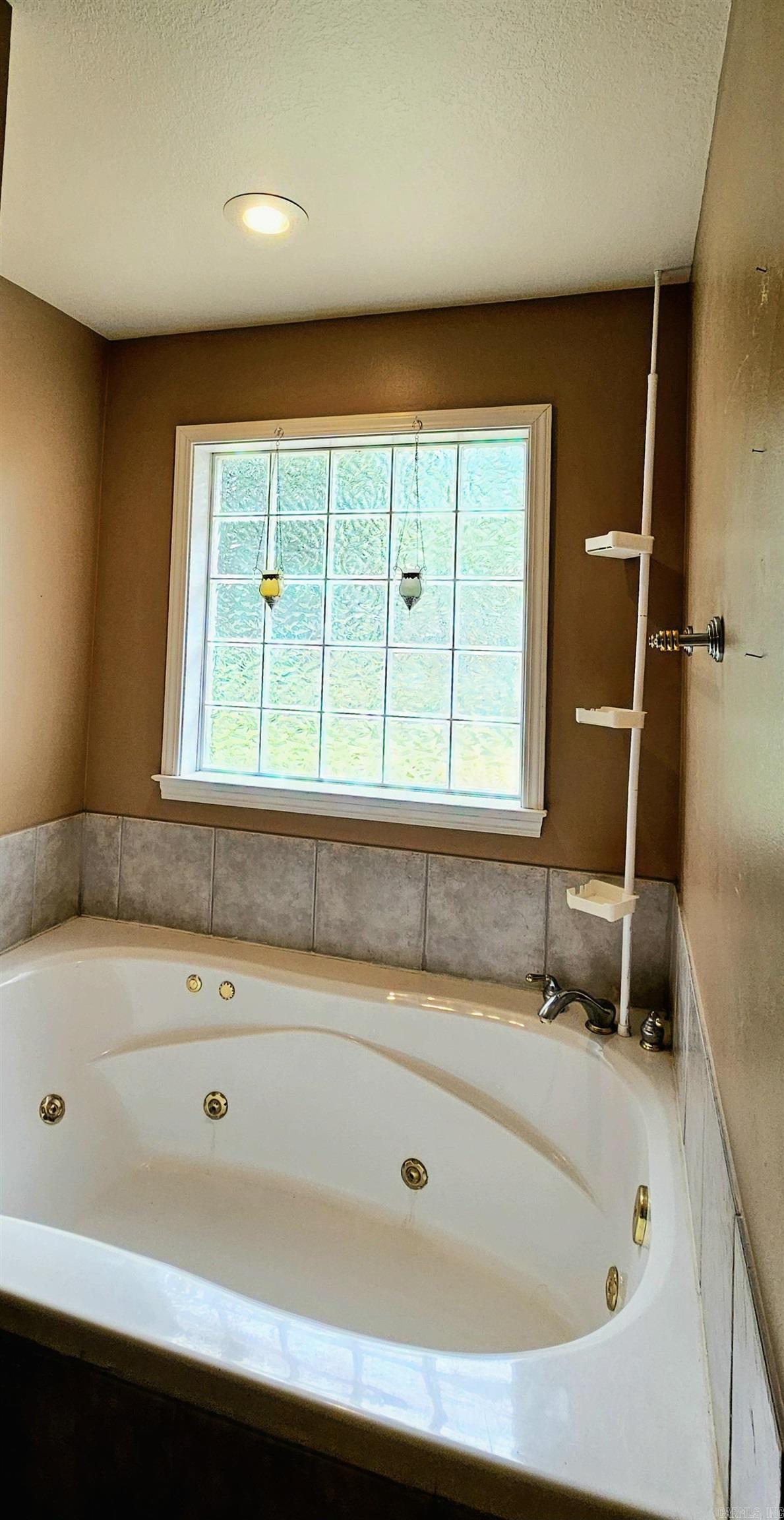 406 Eastwood Cir  Walnut Ridge, AR