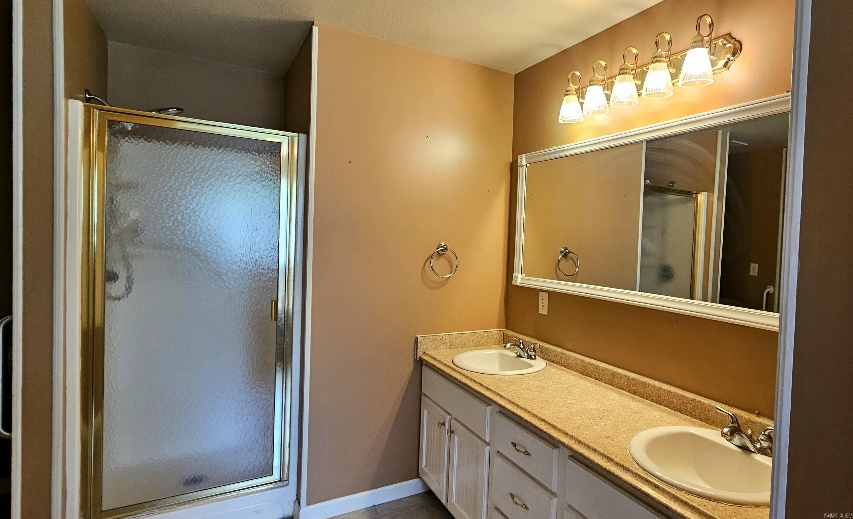 406 Eastwood Cir  Walnut Ridge, AR