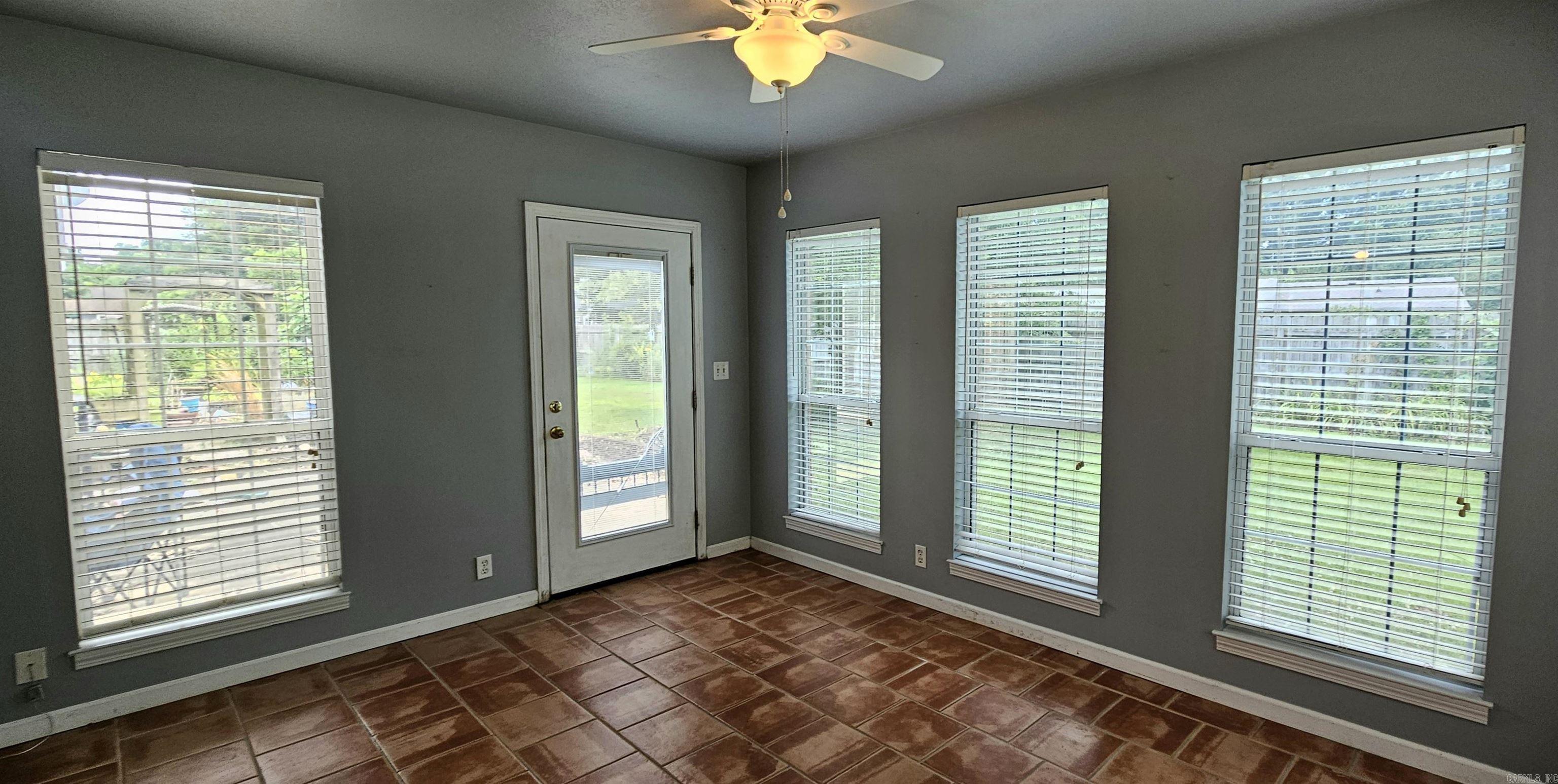 406 Eastwood Cir  Walnut Ridge, AR