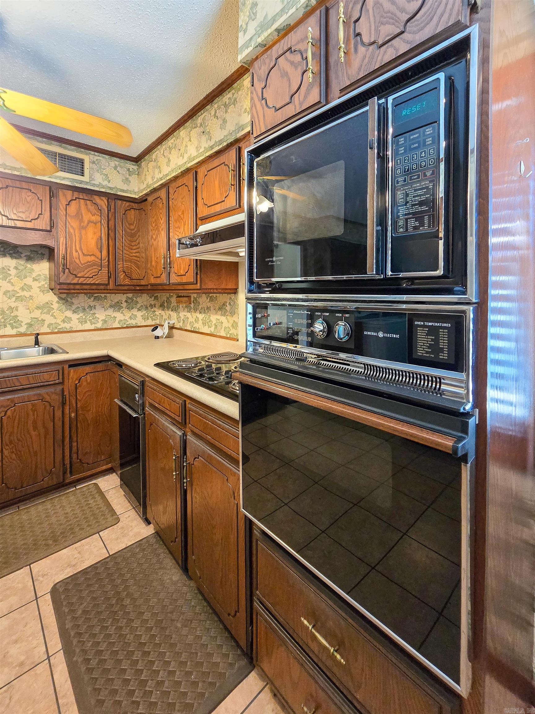 226 Holmes  Lepanto, AR