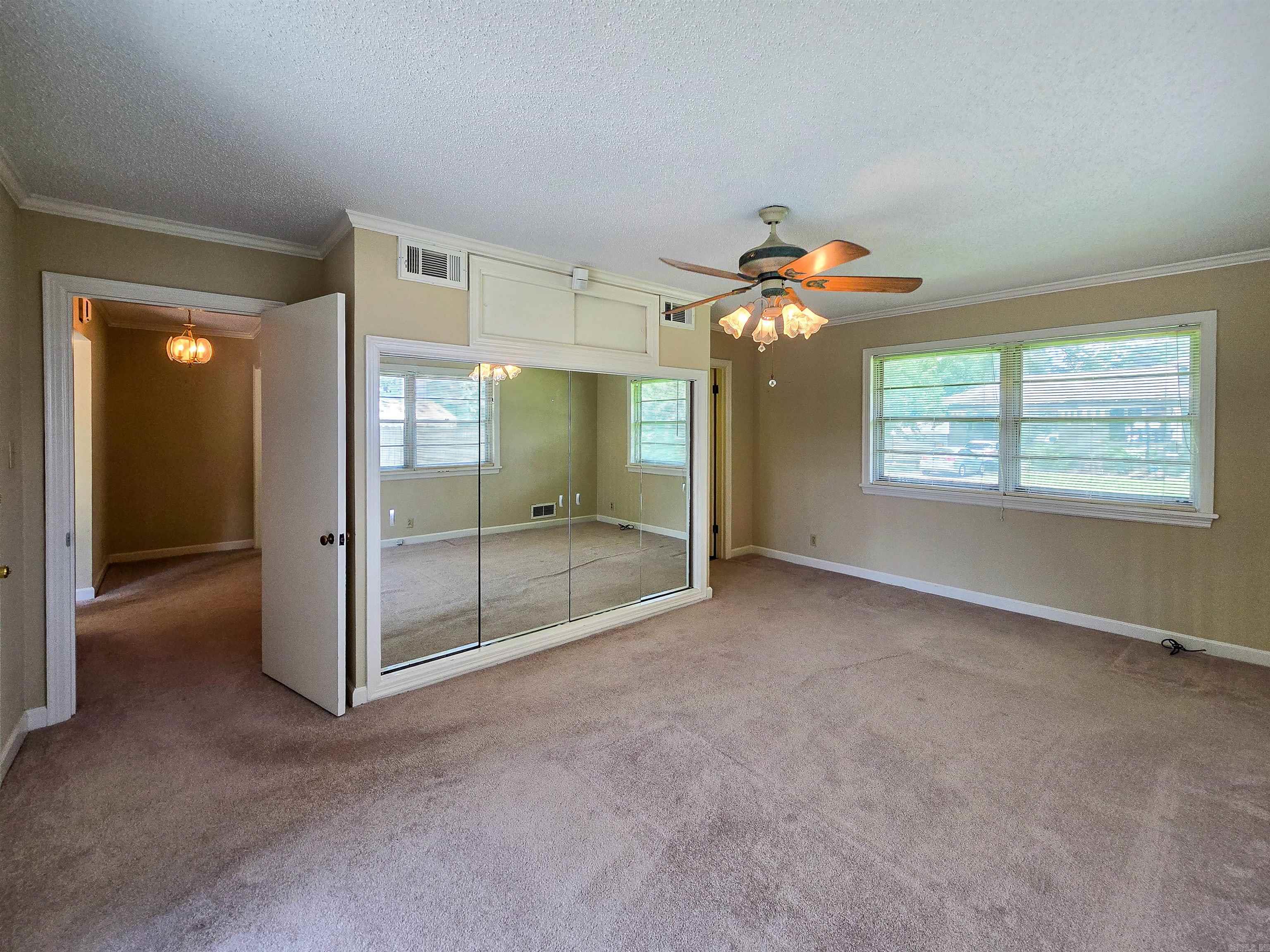 226 Holmes  Lepanto, AR