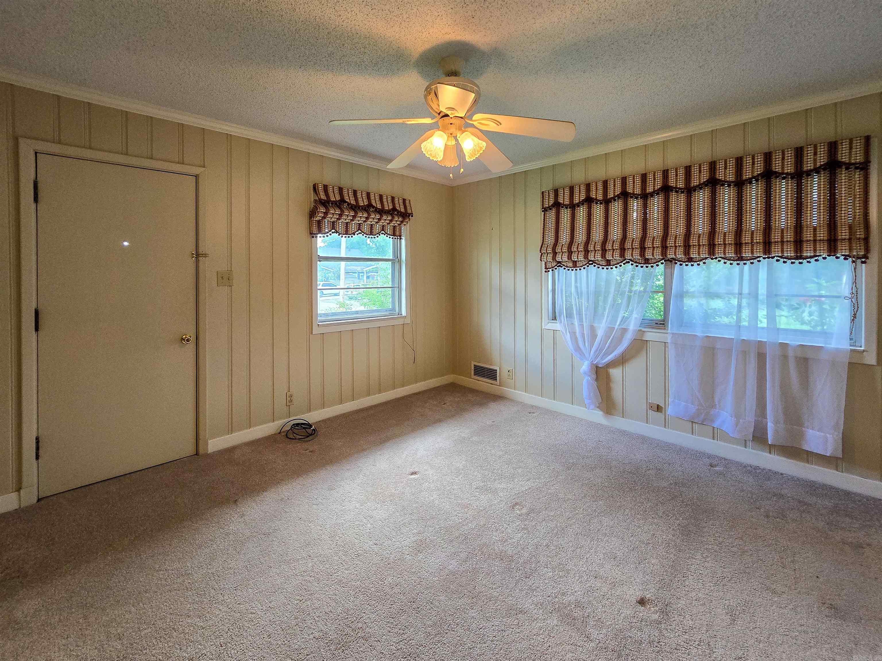 226 Holmes  Lepanto, AR