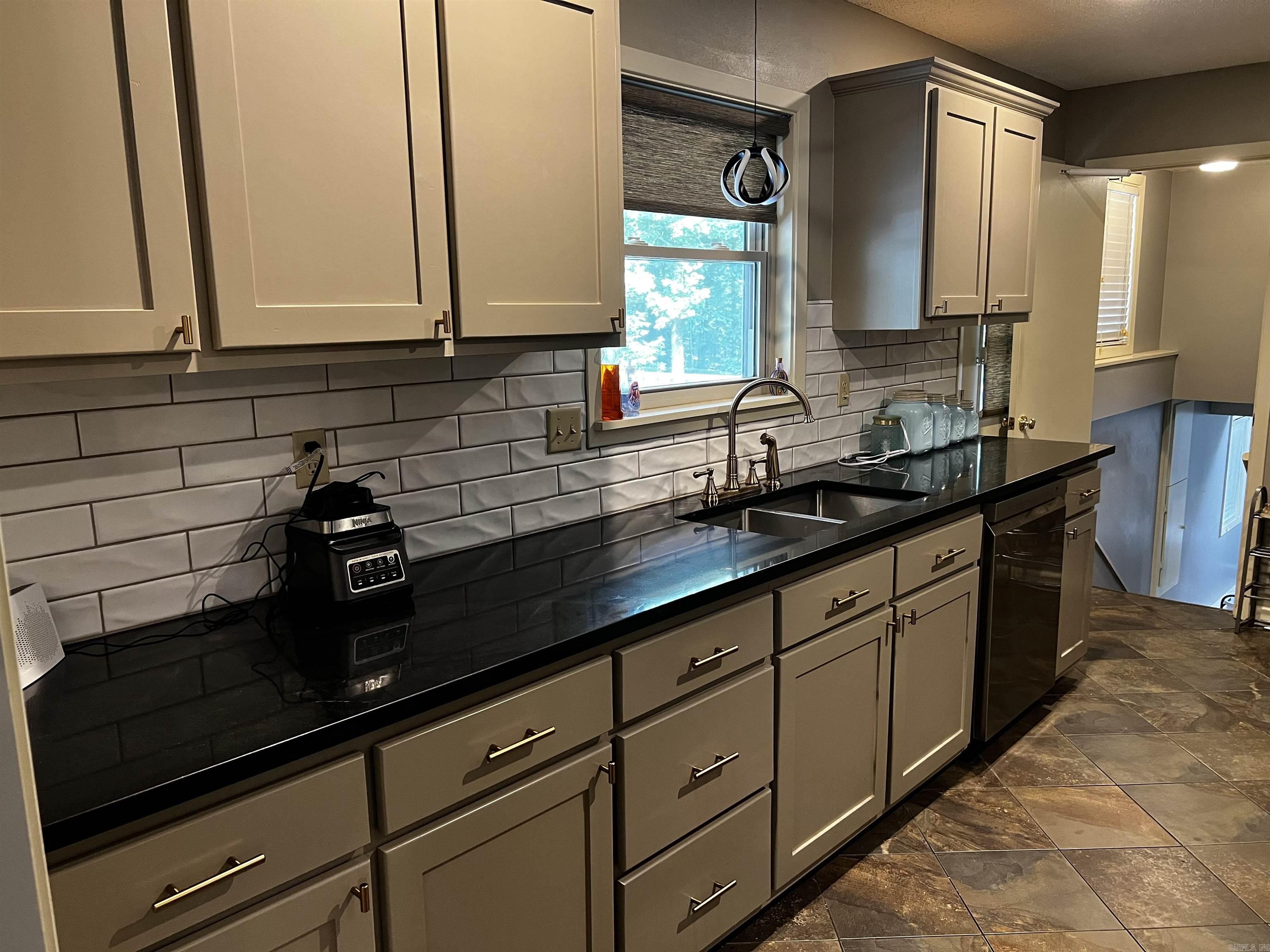39 Dike View Drive Heber Springs, AR 72543