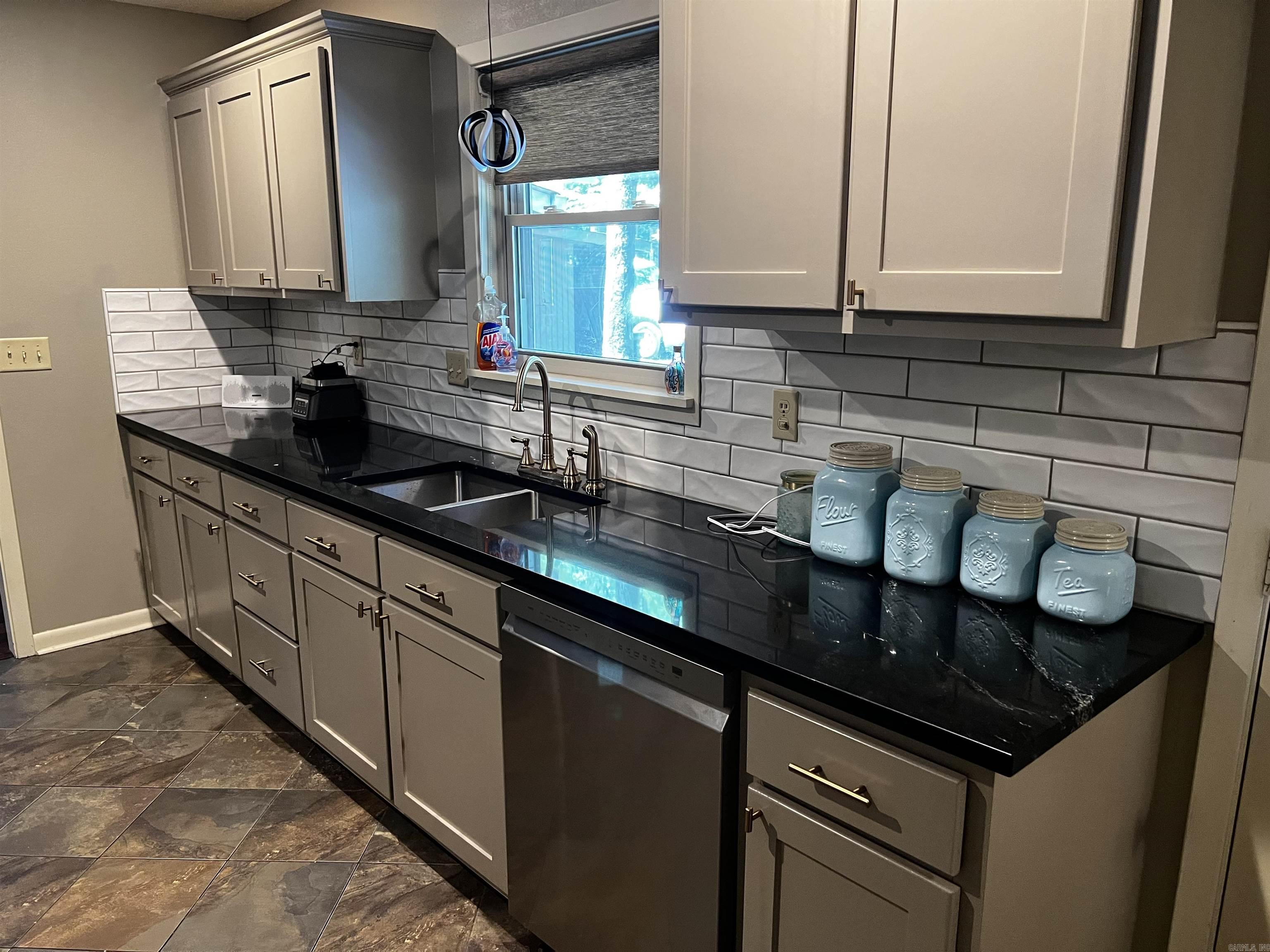 39 Dike View Drive Heber Springs, AR 72543
