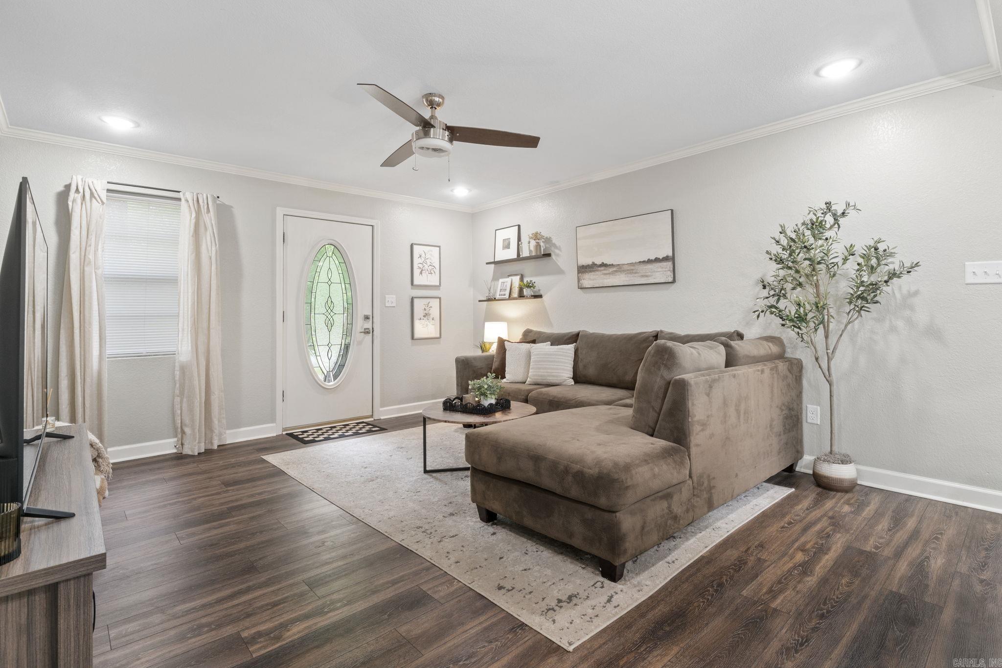 301 Bunker Hill  White Hall, AR