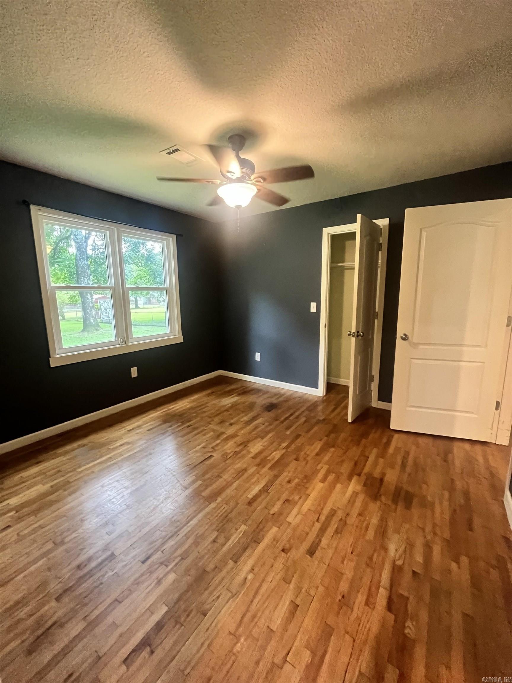 1505 W Park  Searcy, AR