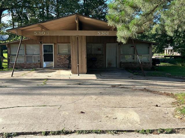 5301-5303  Malcomb Ave  Pine Bluff, AR