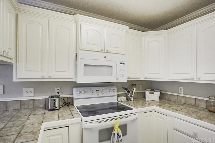 2028 North Hills Drive  Cabot, AR