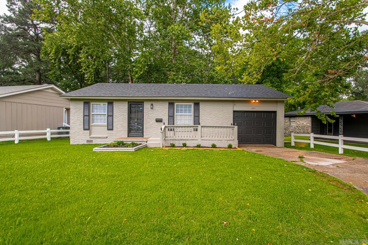 2911 Wynne Dr  Little Rock, AR