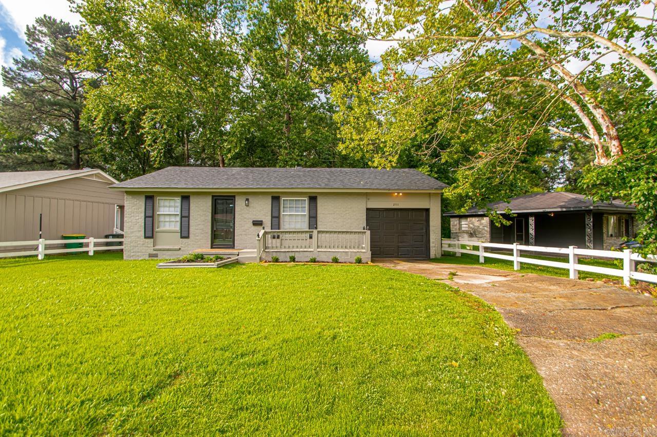 2911 Wynne Dr  Little Rock, AR