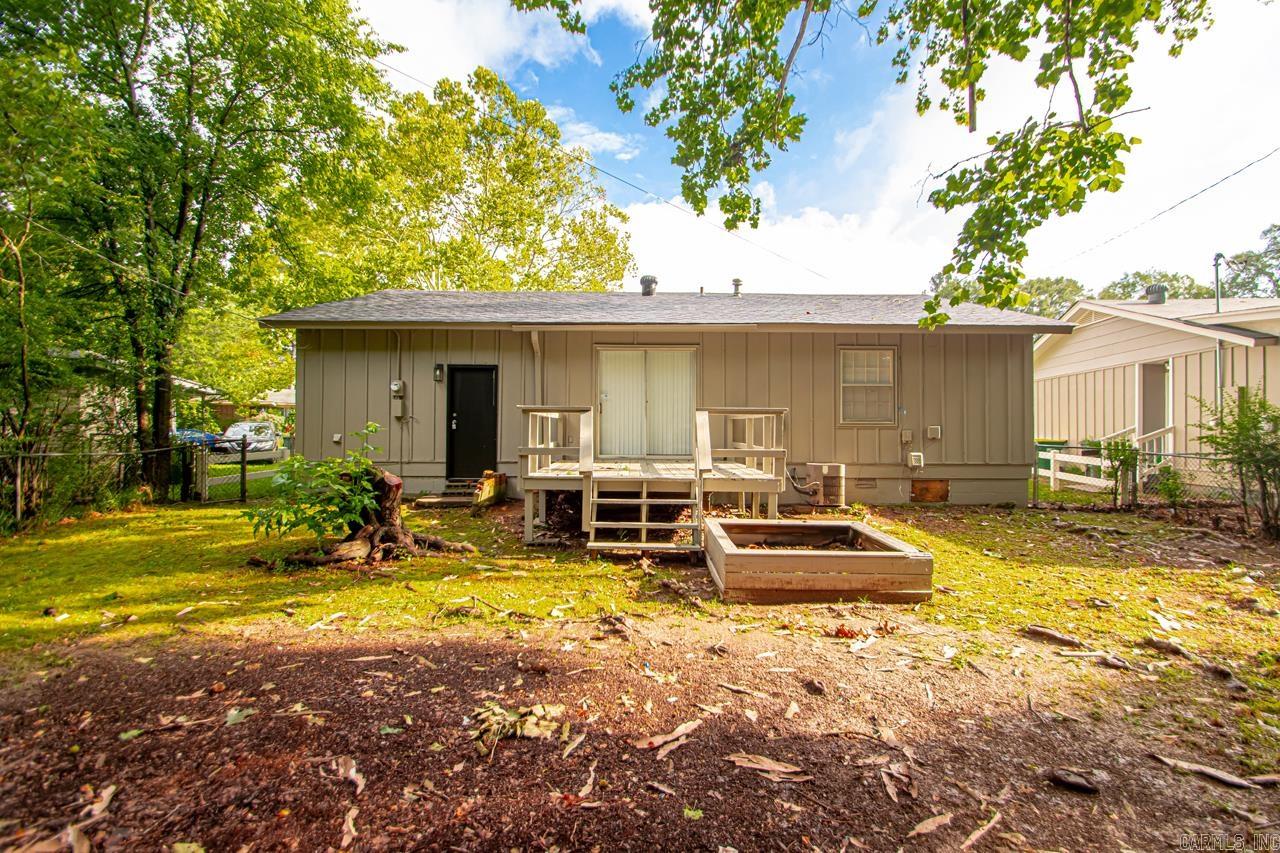 2911 Wynne Dr  Little Rock, AR