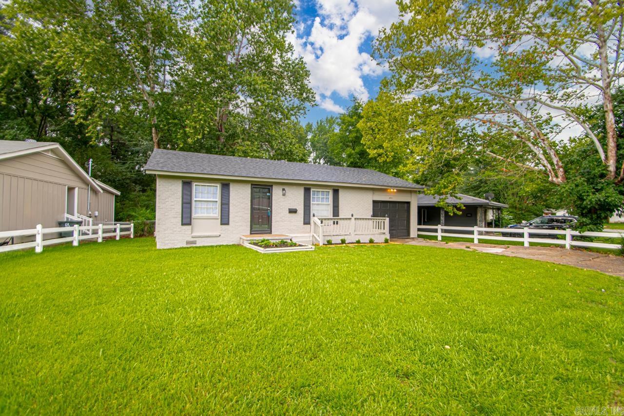 2911 Wynne Dr  Little Rock, AR