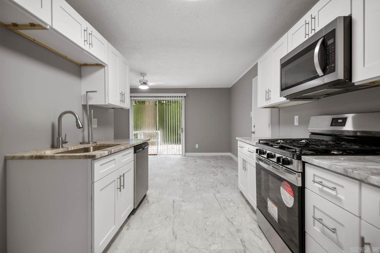 2911 Wynne Dr  Little Rock, AR