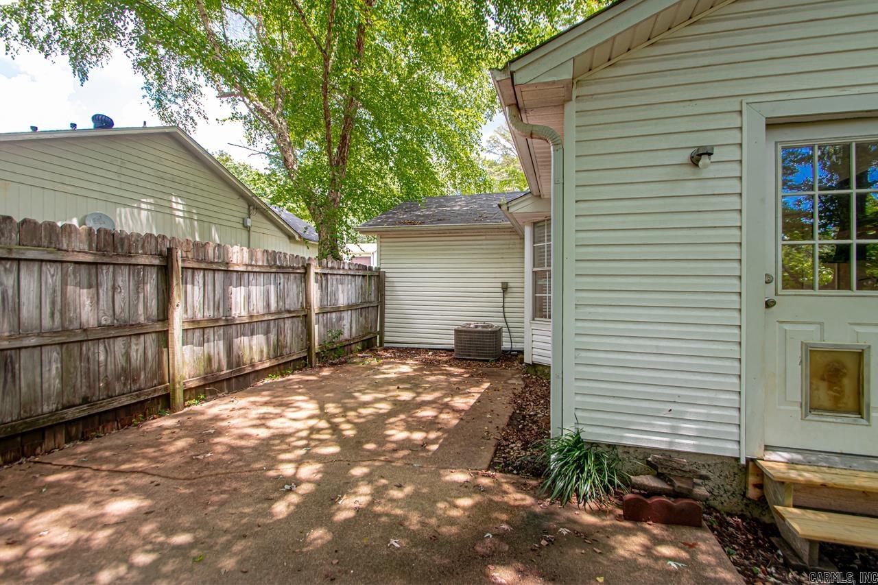 833 Cole  Benton, AR