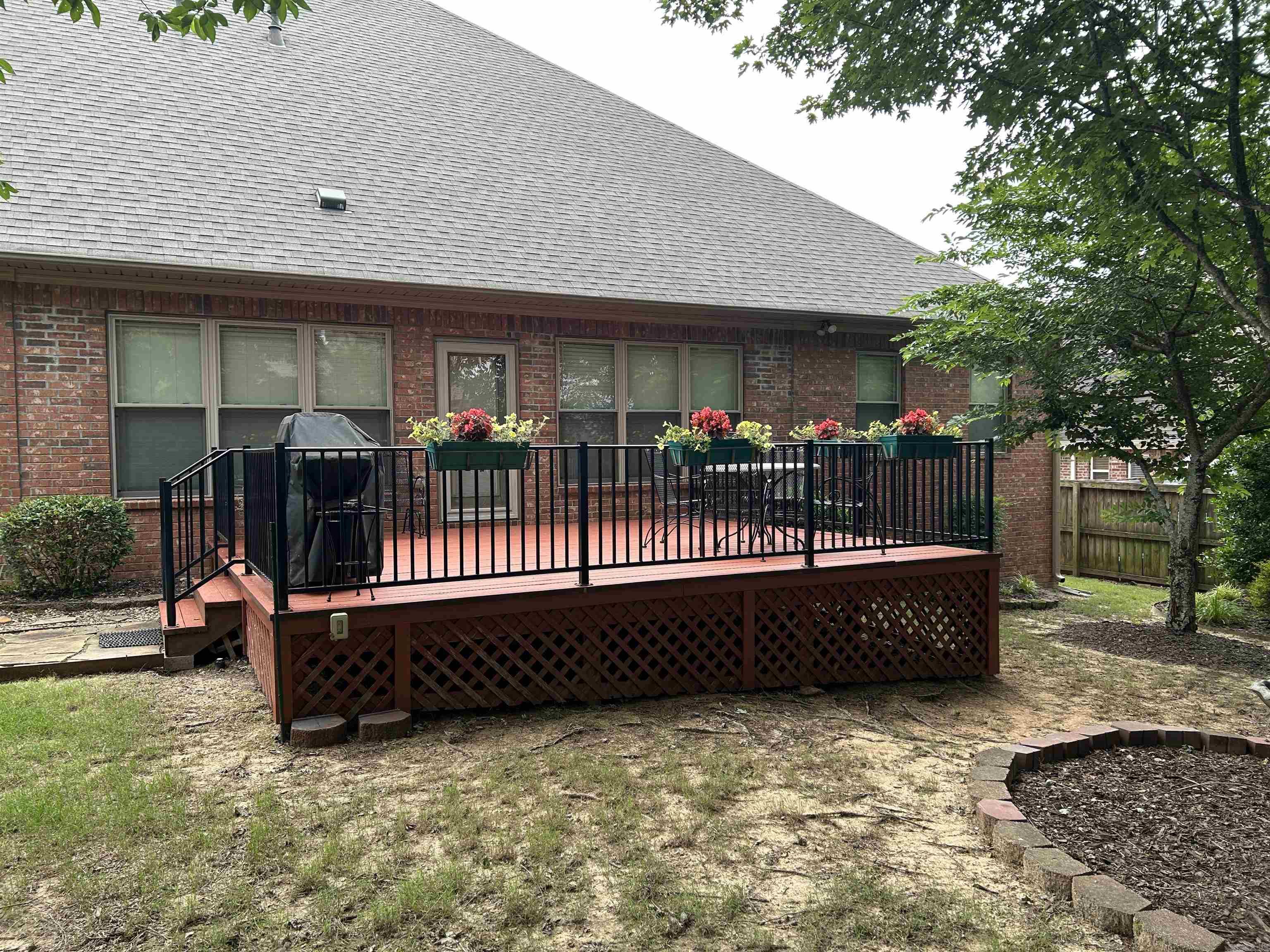 2205 Vermont Street Conway, AR 72034