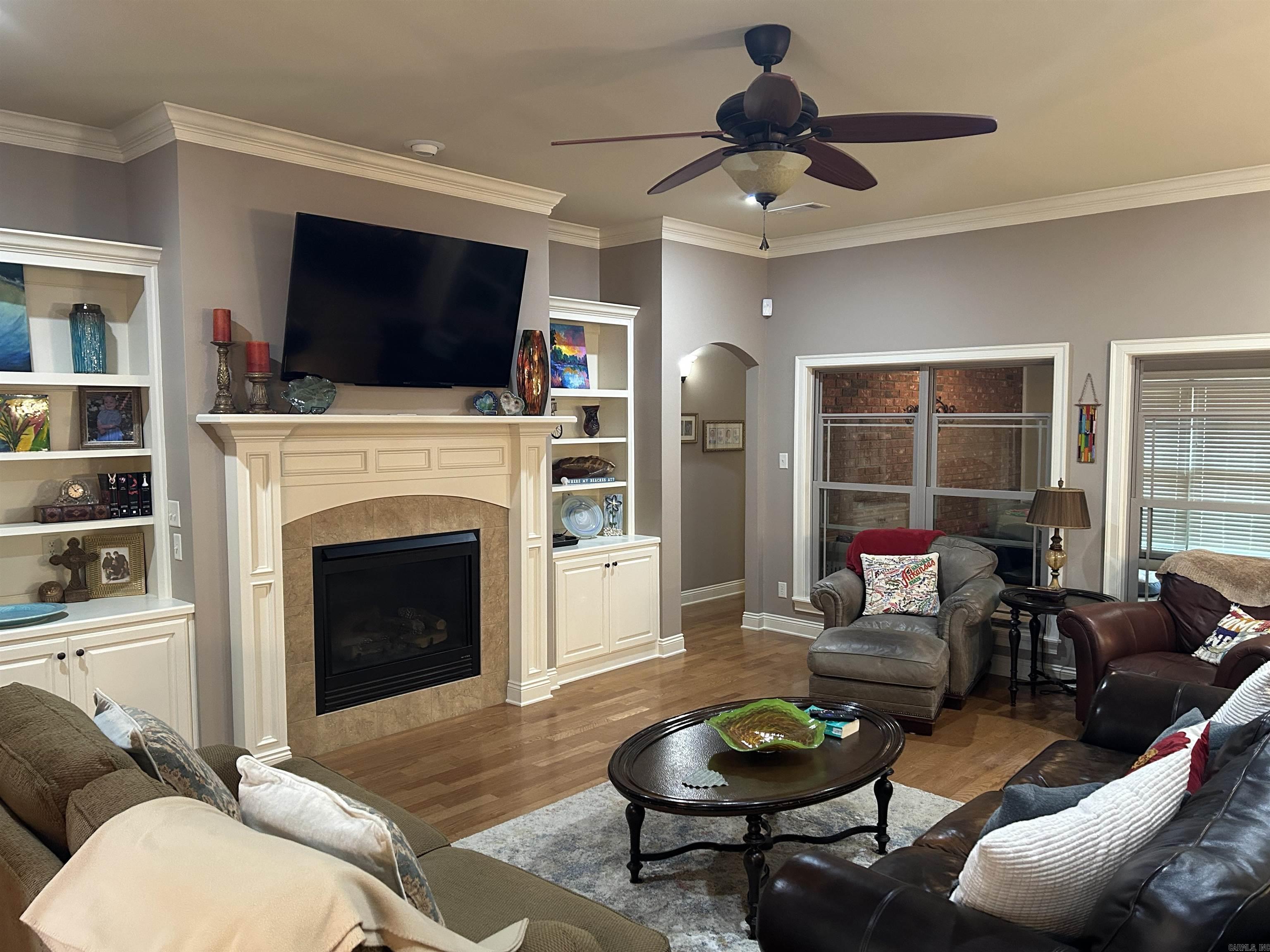2205 Vermont Street Conway, AR 72034