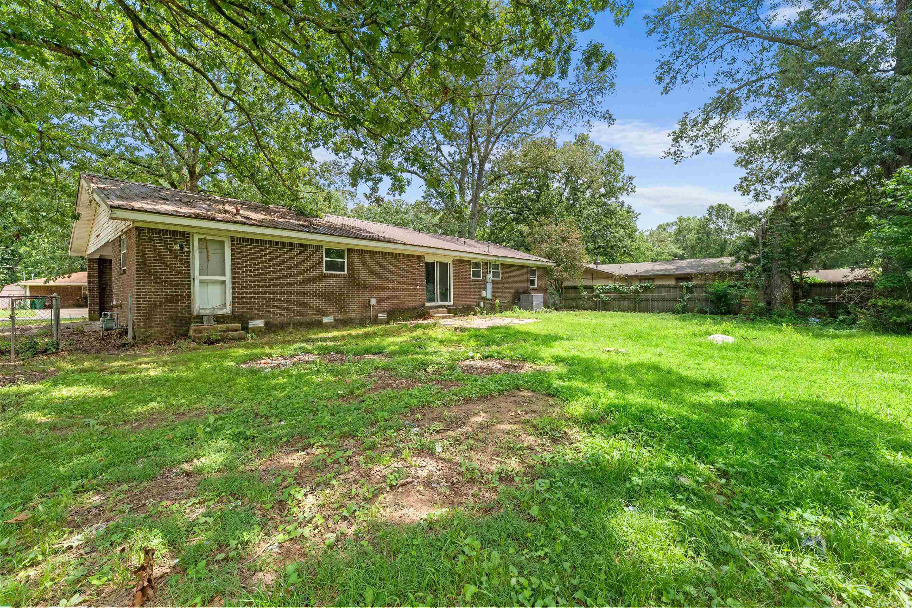 27 Arbor Oaks  Sherwood, AR