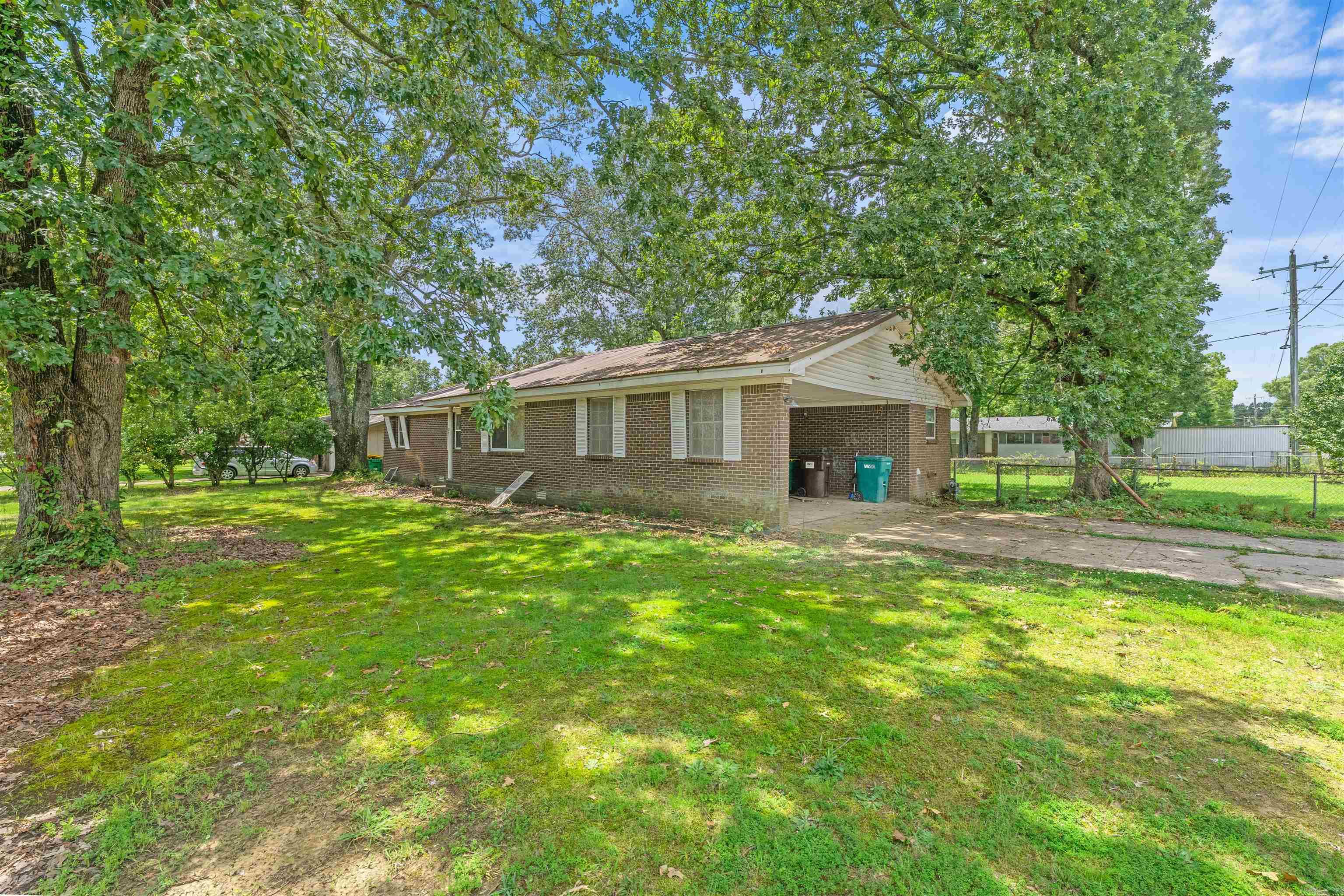 27 Arbor Oaks  Sherwood, AR