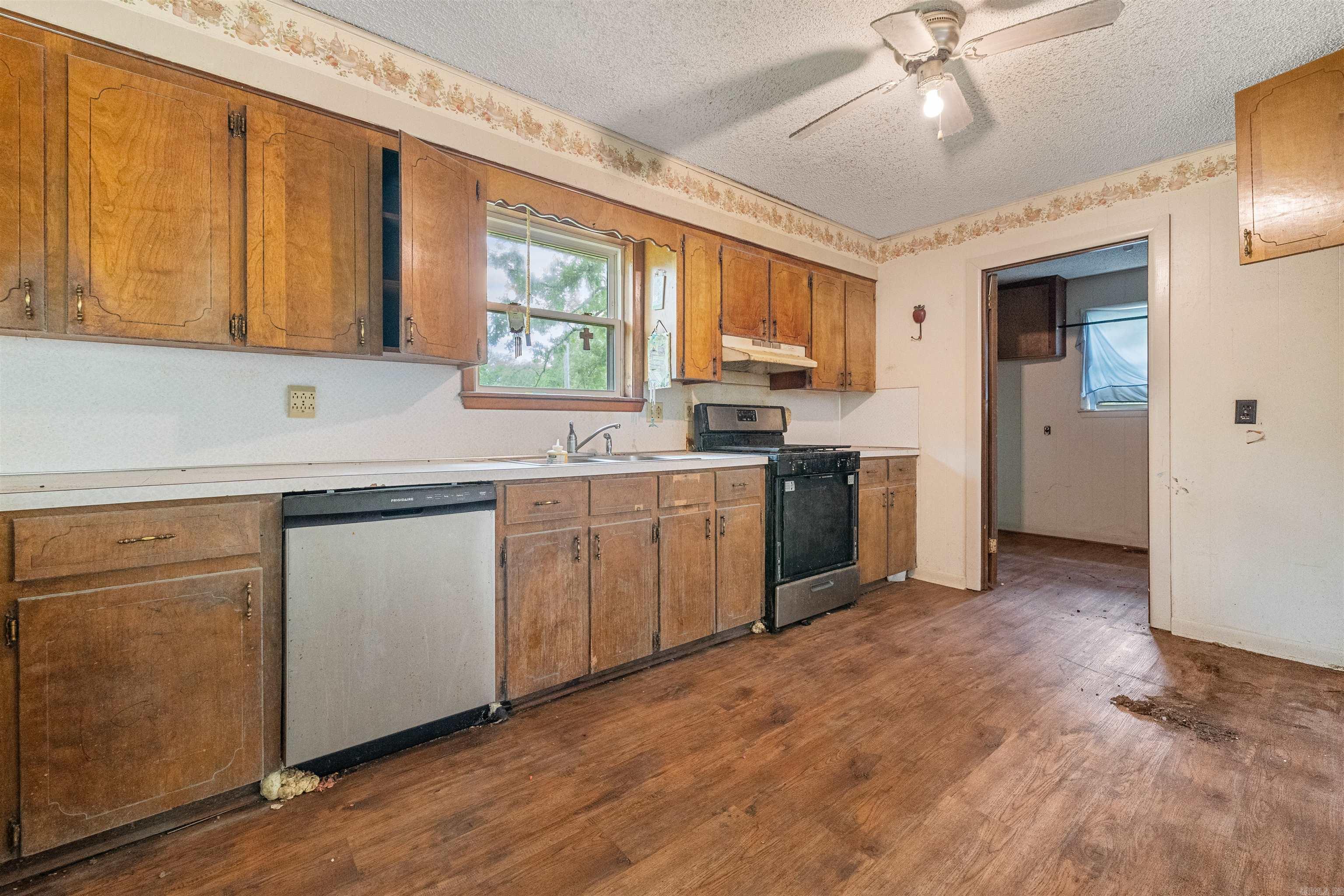 27 Arbor Oaks  Sherwood, AR