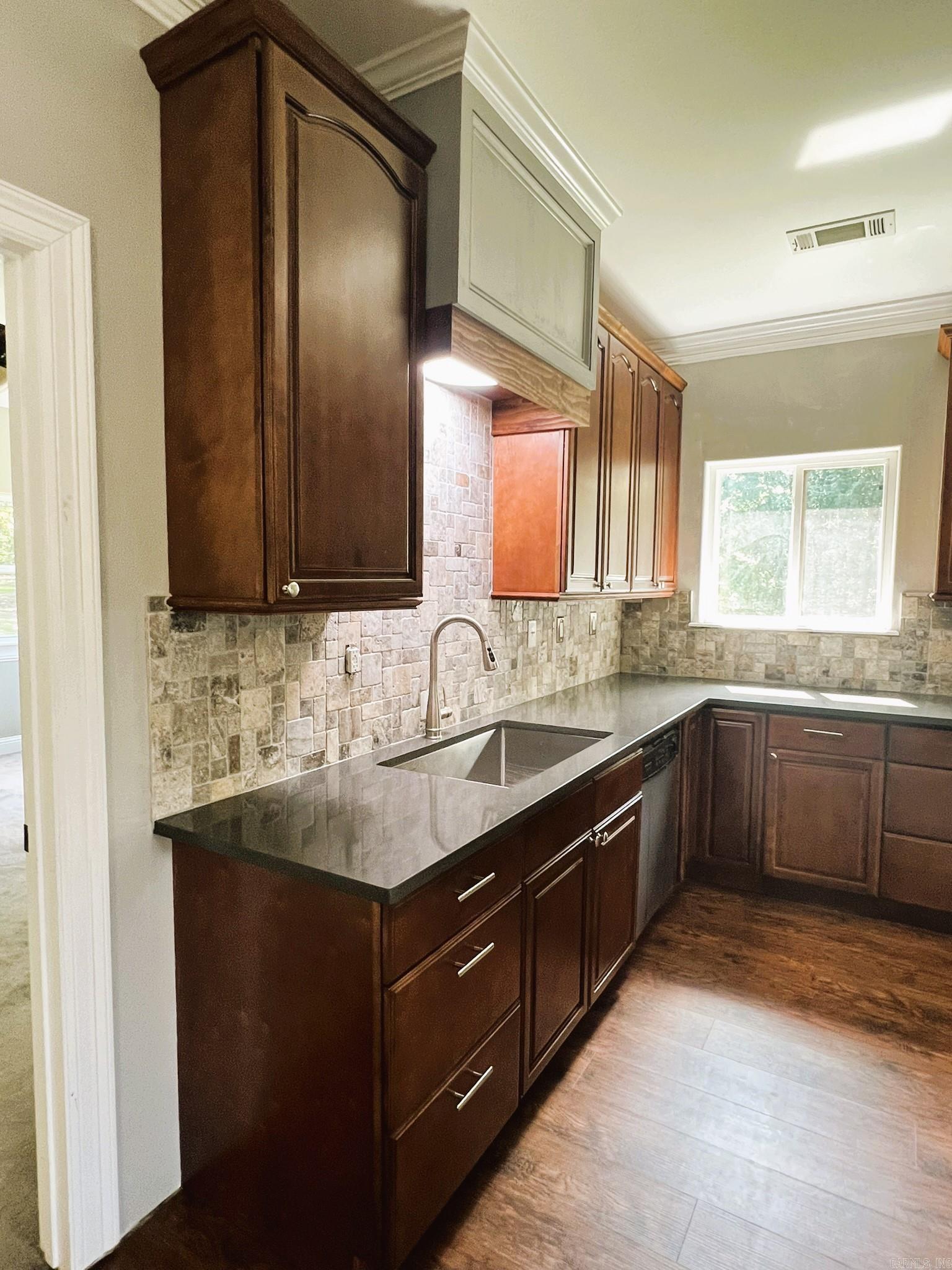 5942 JOEY LN  Texarkana, AR