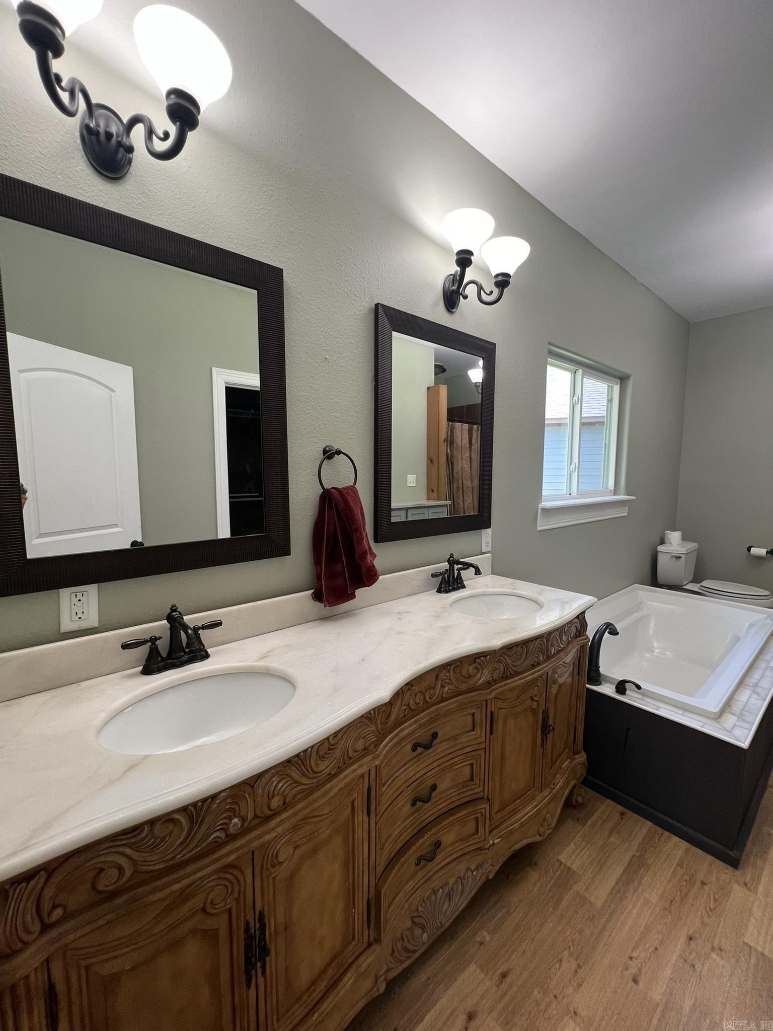5942 JOEY LN  Texarkana, AR