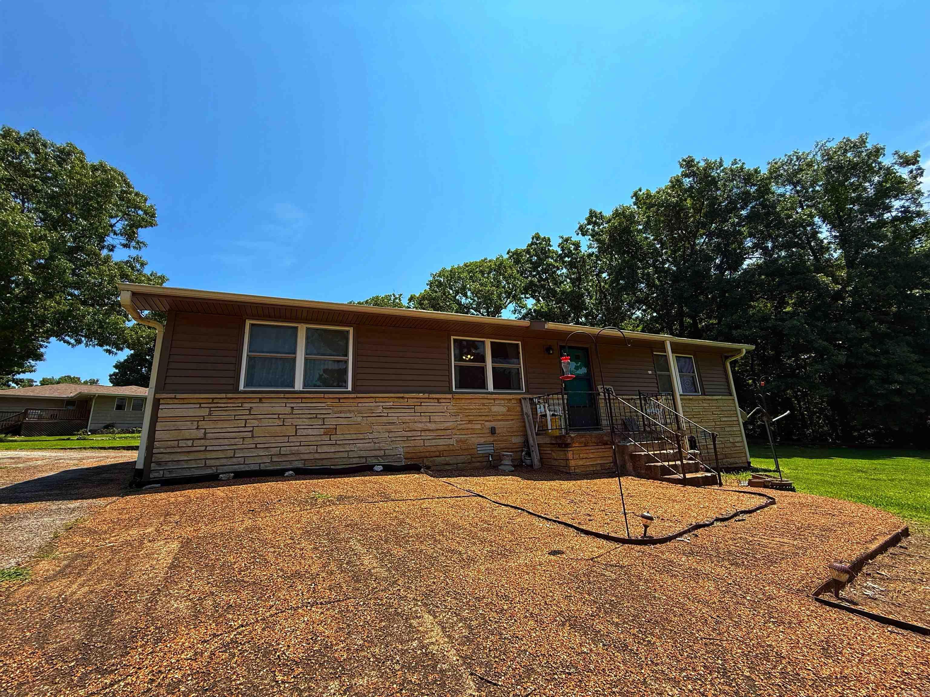 316 N Nightingale  Horseshoe Bend, AR