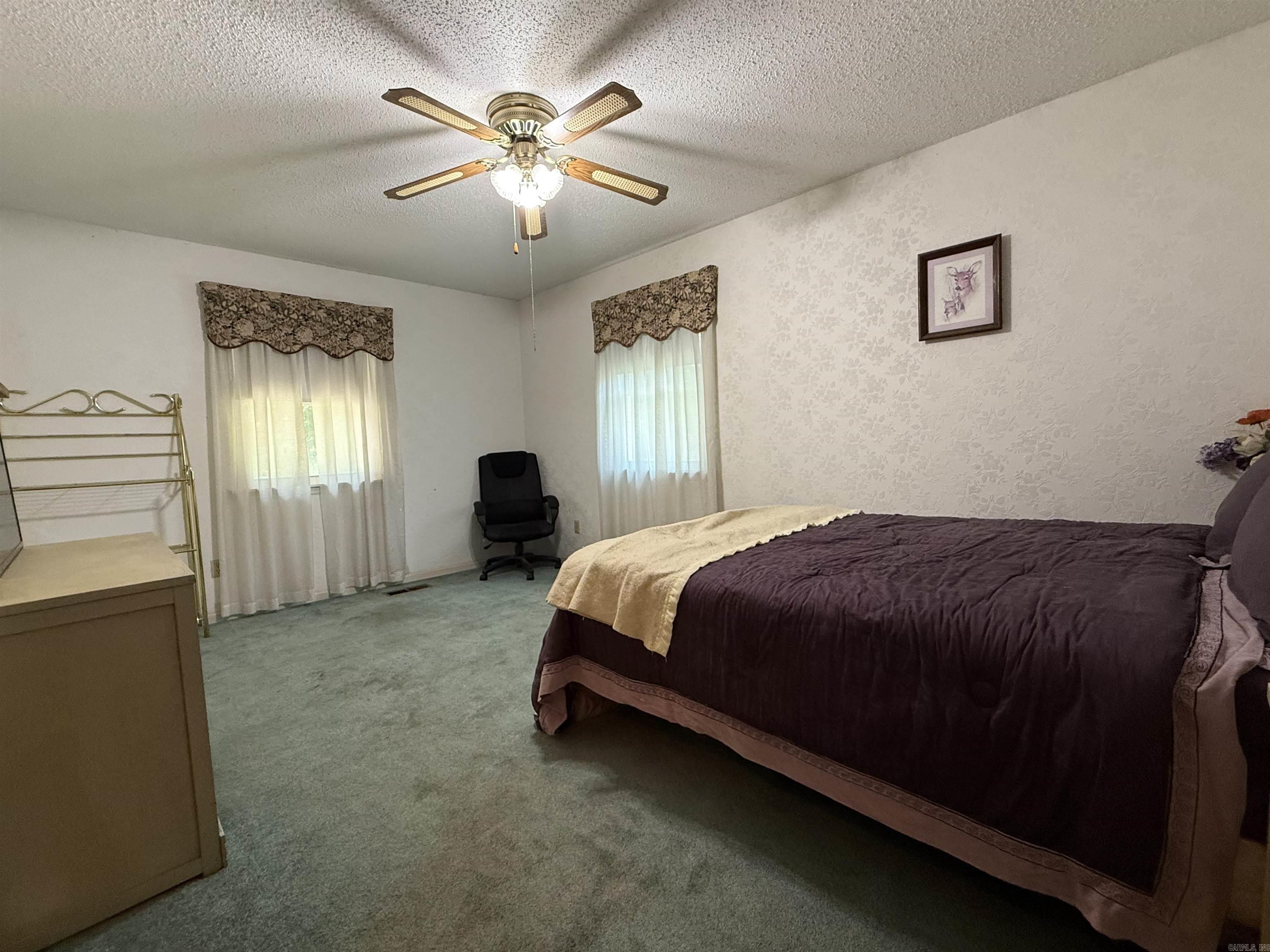 316 N Nightingale  Horseshoe Bend, AR