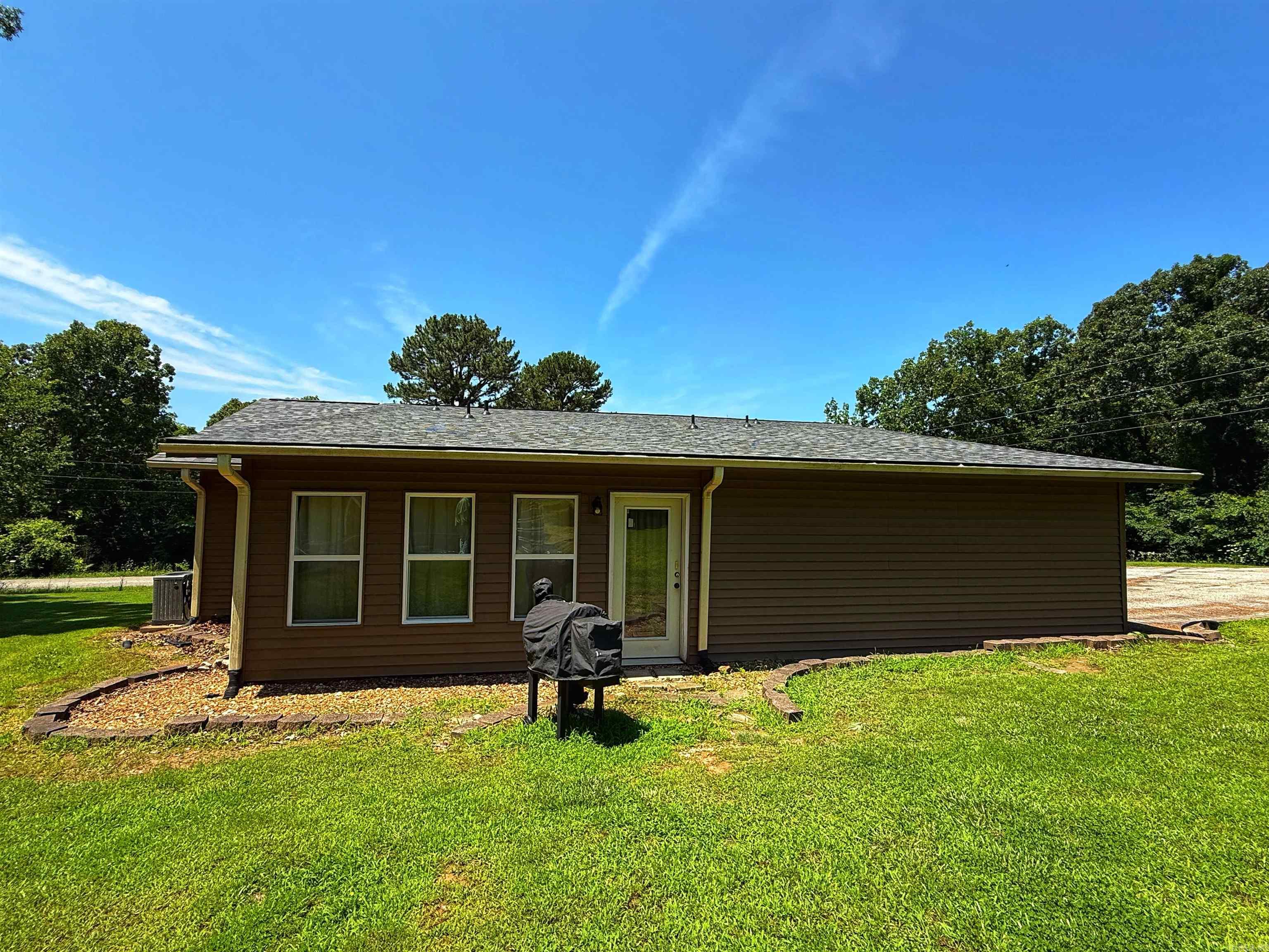 316 N Nightingale  Horseshoe Bend, AR